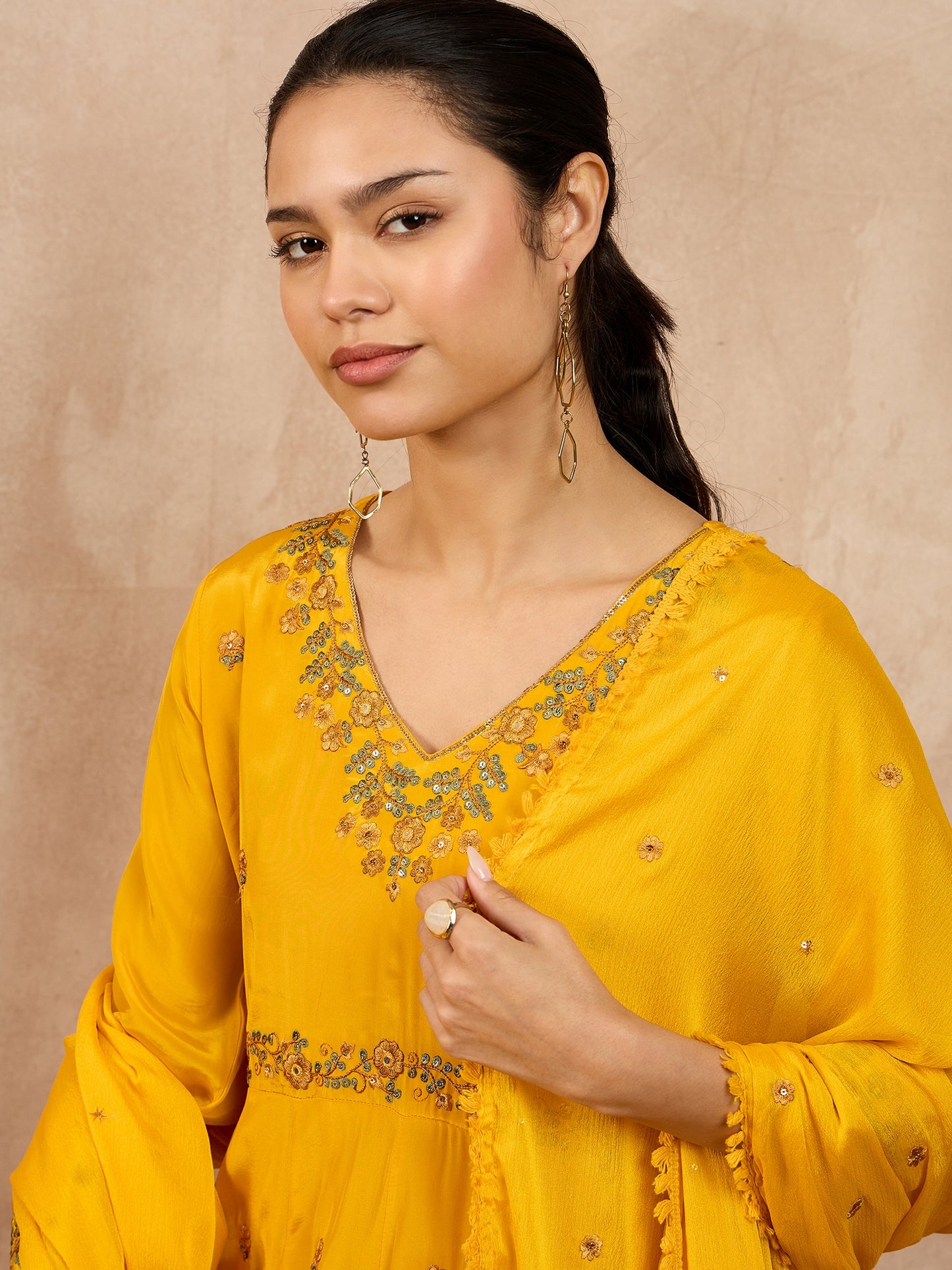 Women Floral Embroidered Empire Beads and Stones Silk Crepe Kurta with Trousers & With Dupatta