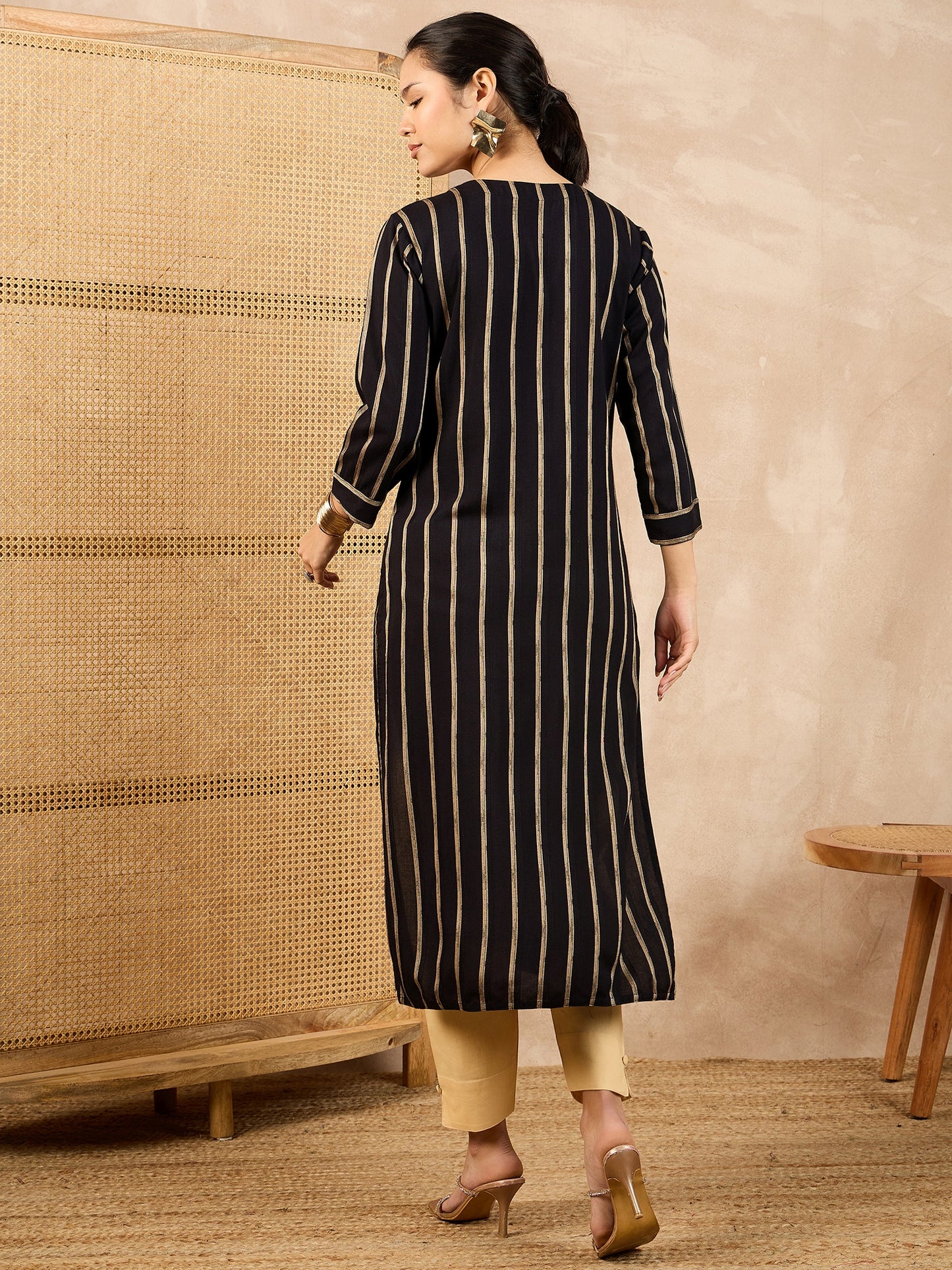 Striped V-Neck Thread Work Straight Kurta