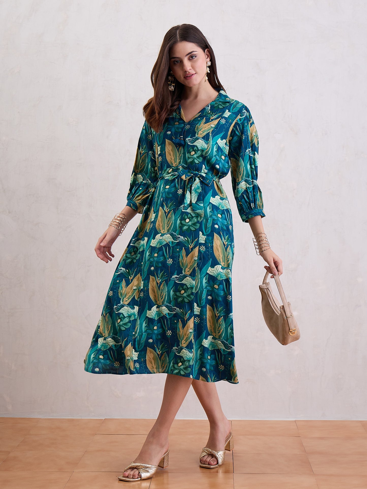 Floral Printed Fit & Flare Maxi Dress