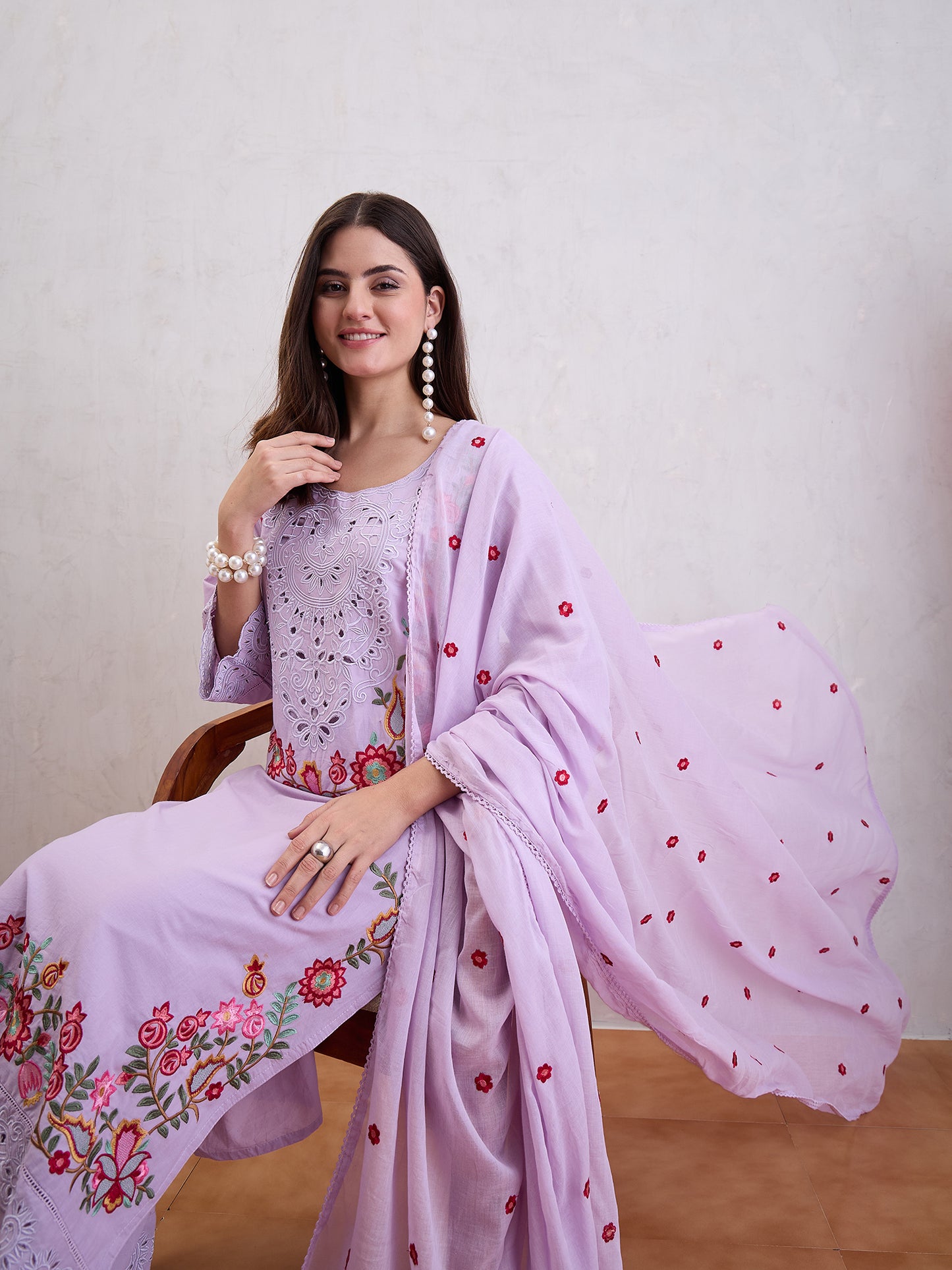 Floral Embroidered Thread Work Straight Kurta With Trousers & Dupatta