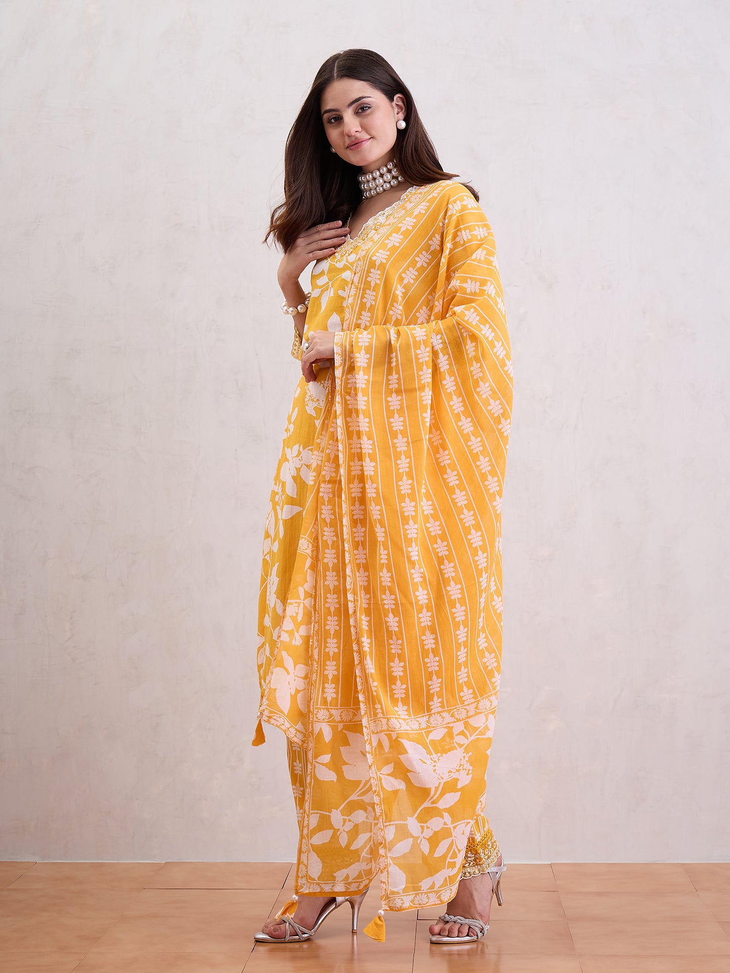 Floral Printed Thread Work Pure Cotton Straight Kurta With Trousers & Dupatta