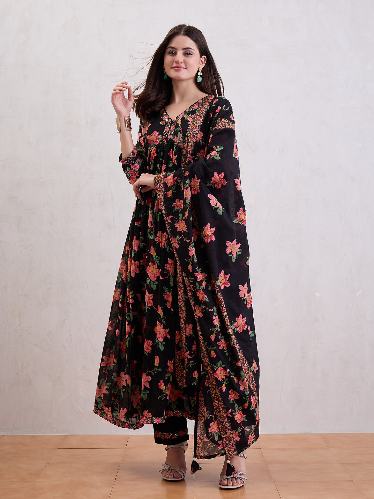 Women Anarkali Voile Kurta Set