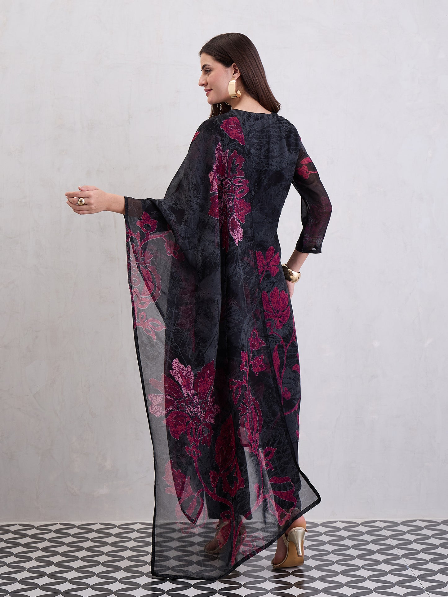 Floral Printed Beads and Stones Organza Straight Kurta With Trousers & Dupatta
