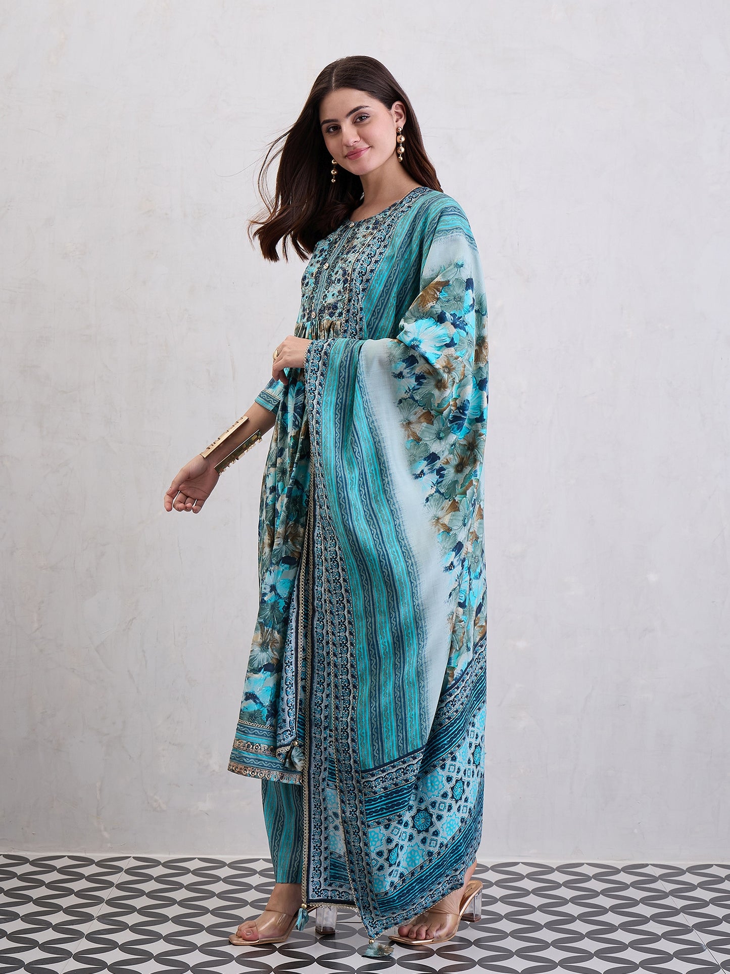Women High Slit Chanderi Silk Kurta Set