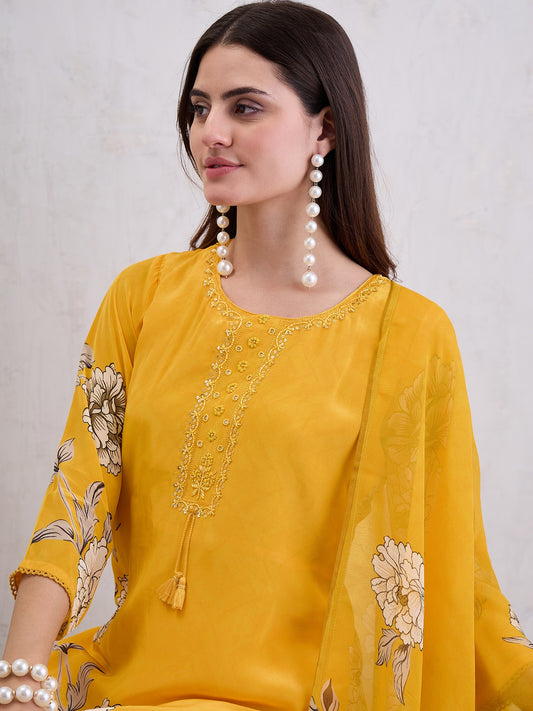 WOMEN NATURAL CREPE KURTA SET