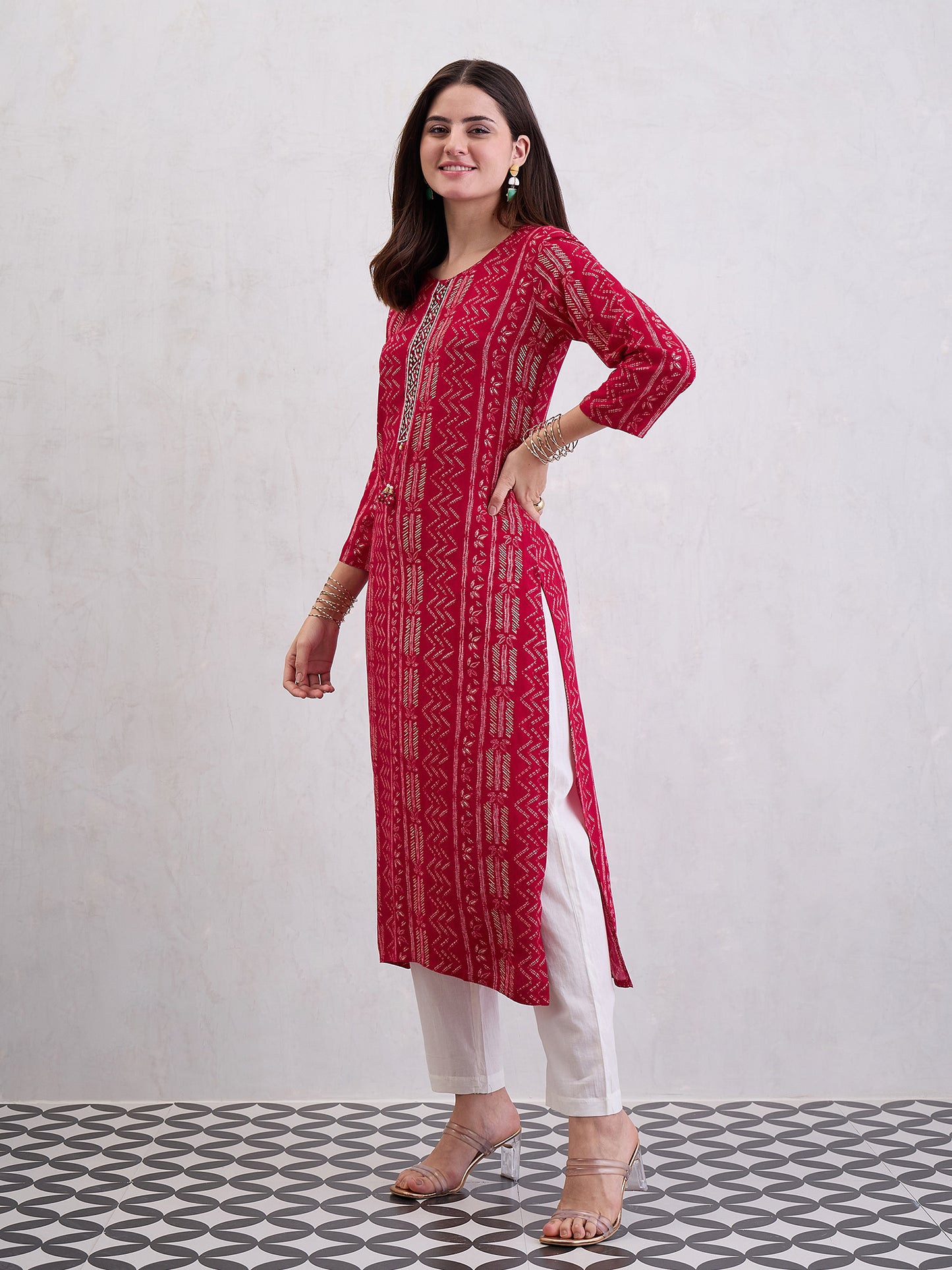 WOMEN STRAIGHT KURTI