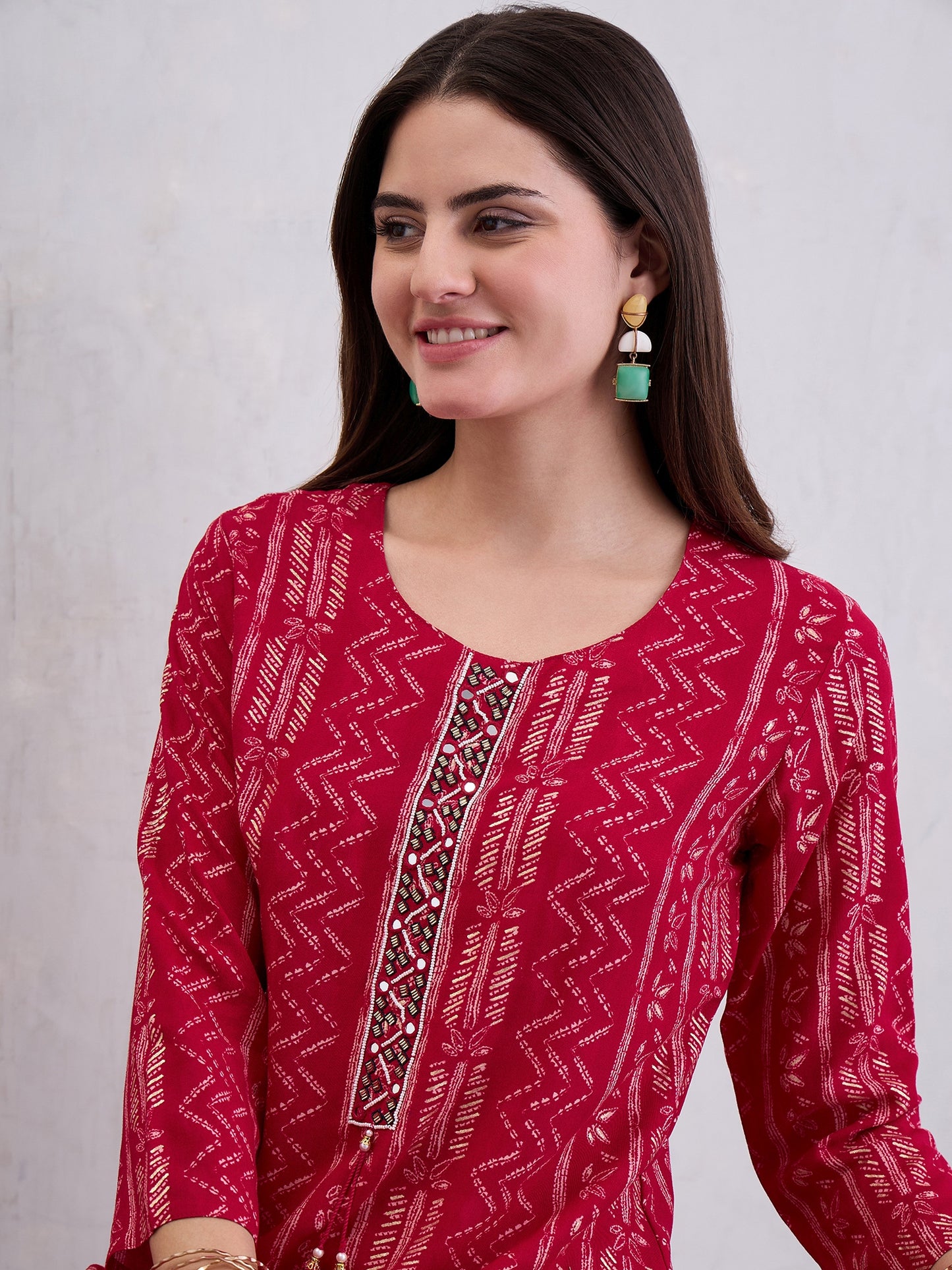 WOMEN STRAIGHT KURTI