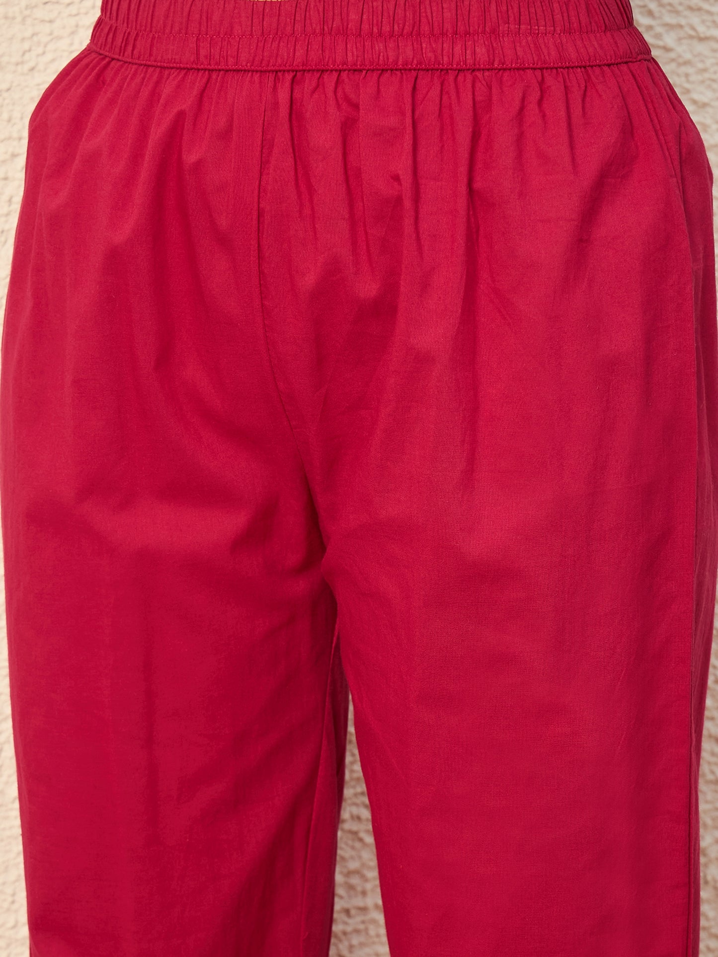 Women Floral Embroidered Empire Thread Work Kurta with Trousers & With Dupatta