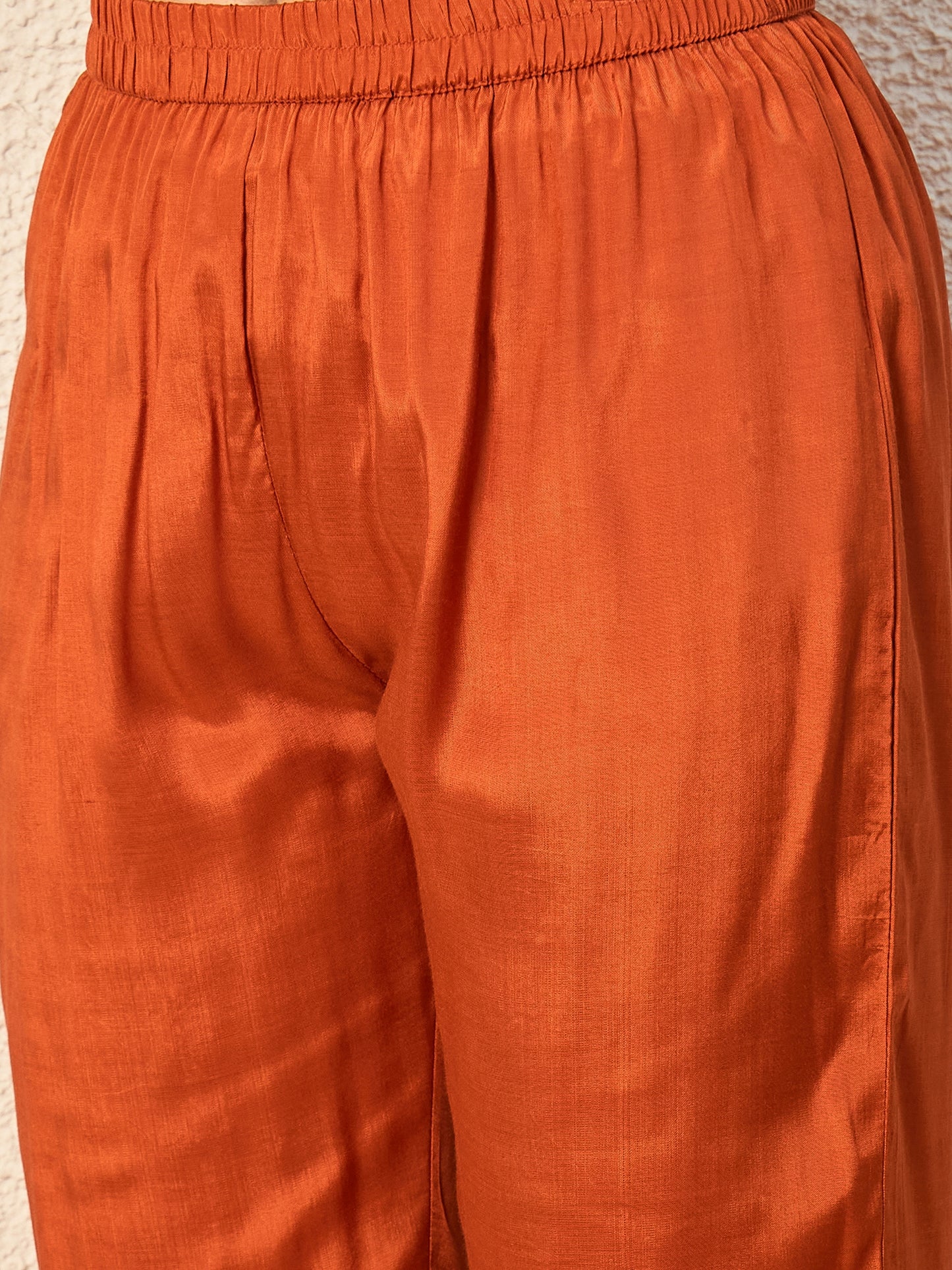 Women Ethnic Motifs Embroidered Regular Thread Work Raw Silk Kurta with Trousers & With Dupatta