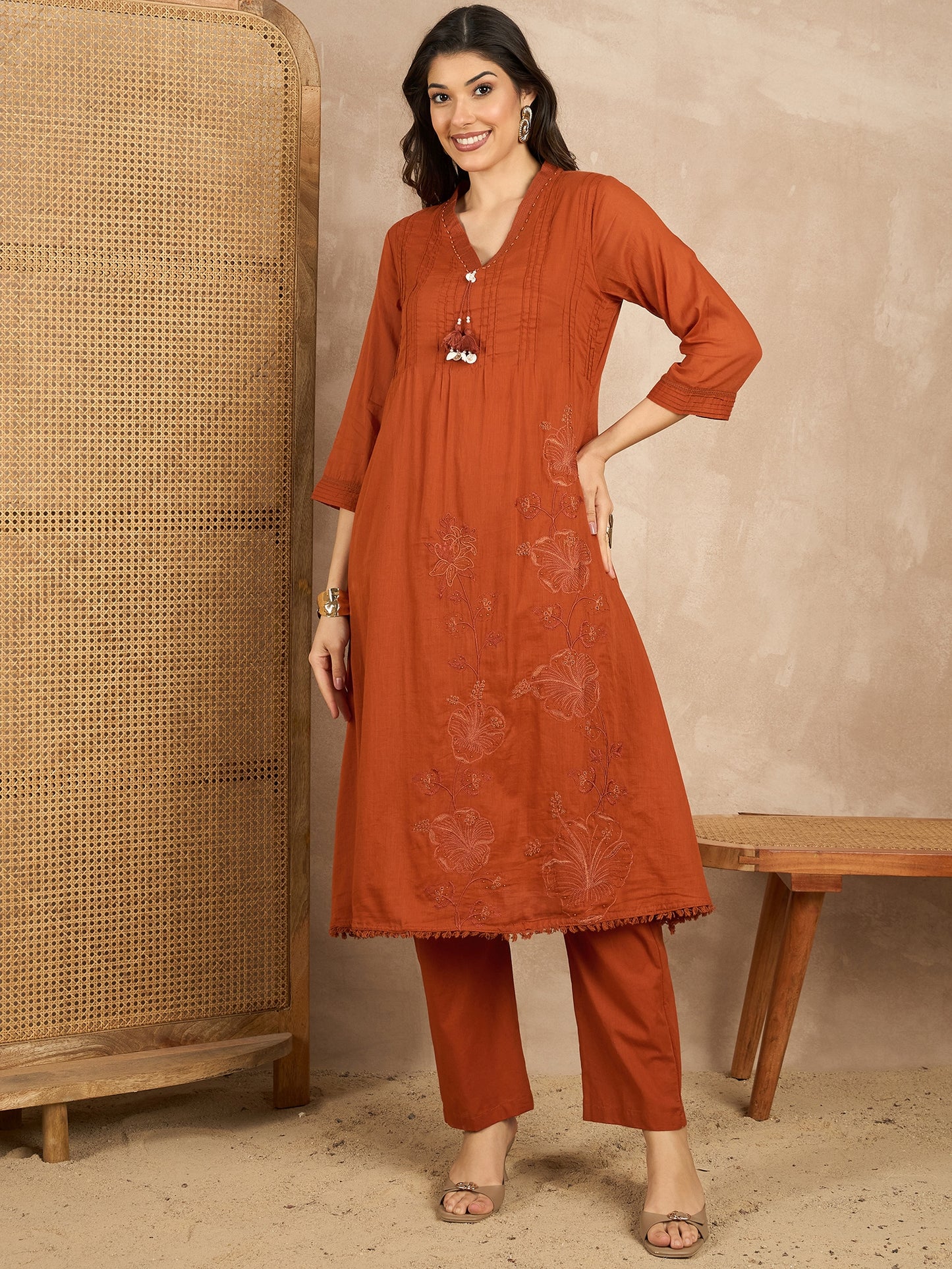 Women Floral Embroidered Pleated Thread Work Kurta with Trousers & With Dupatta