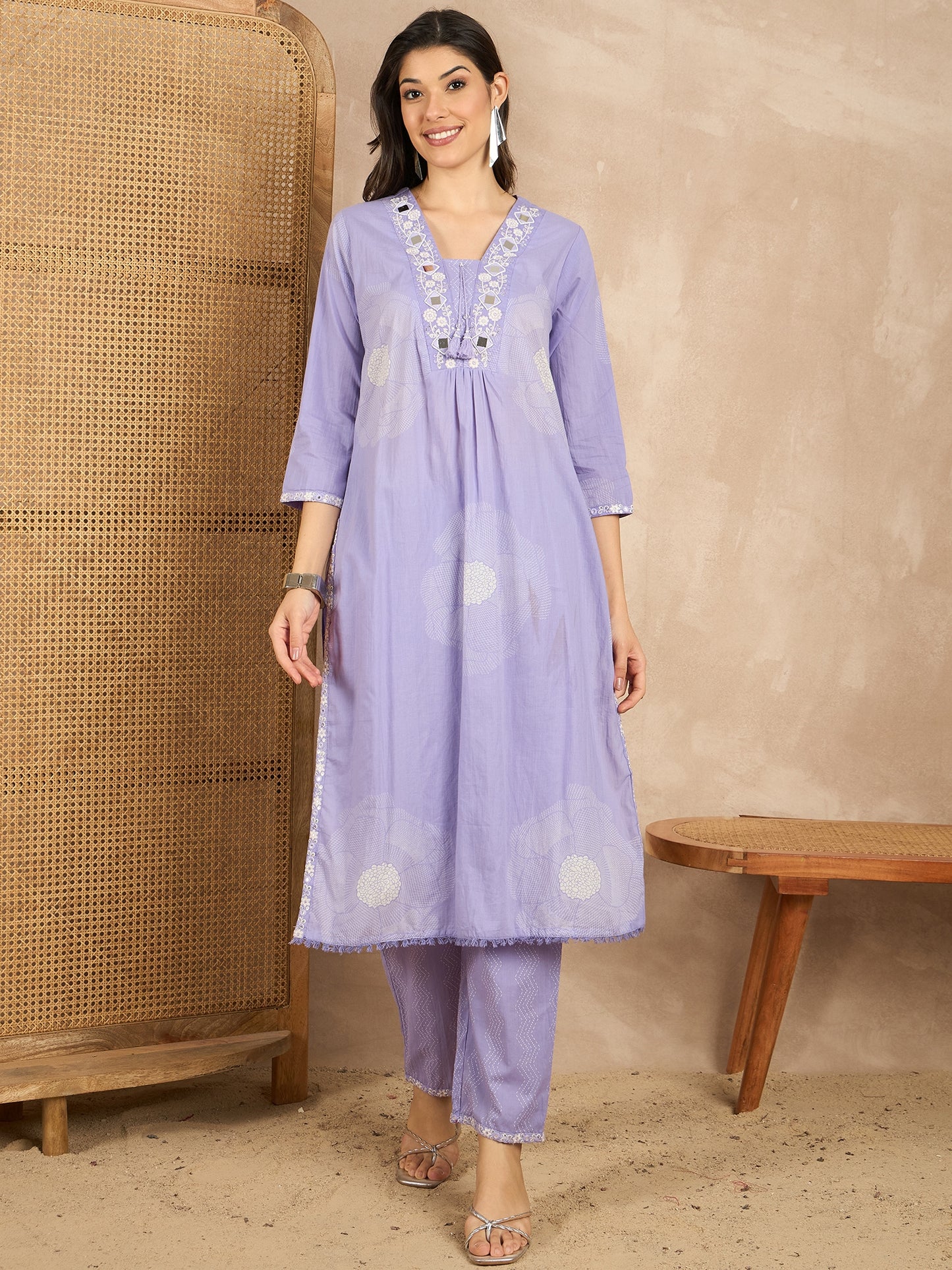 Women Floral Printed Regular Mirror Work Pure Cotton Kurta with Trousers & With Dupatta