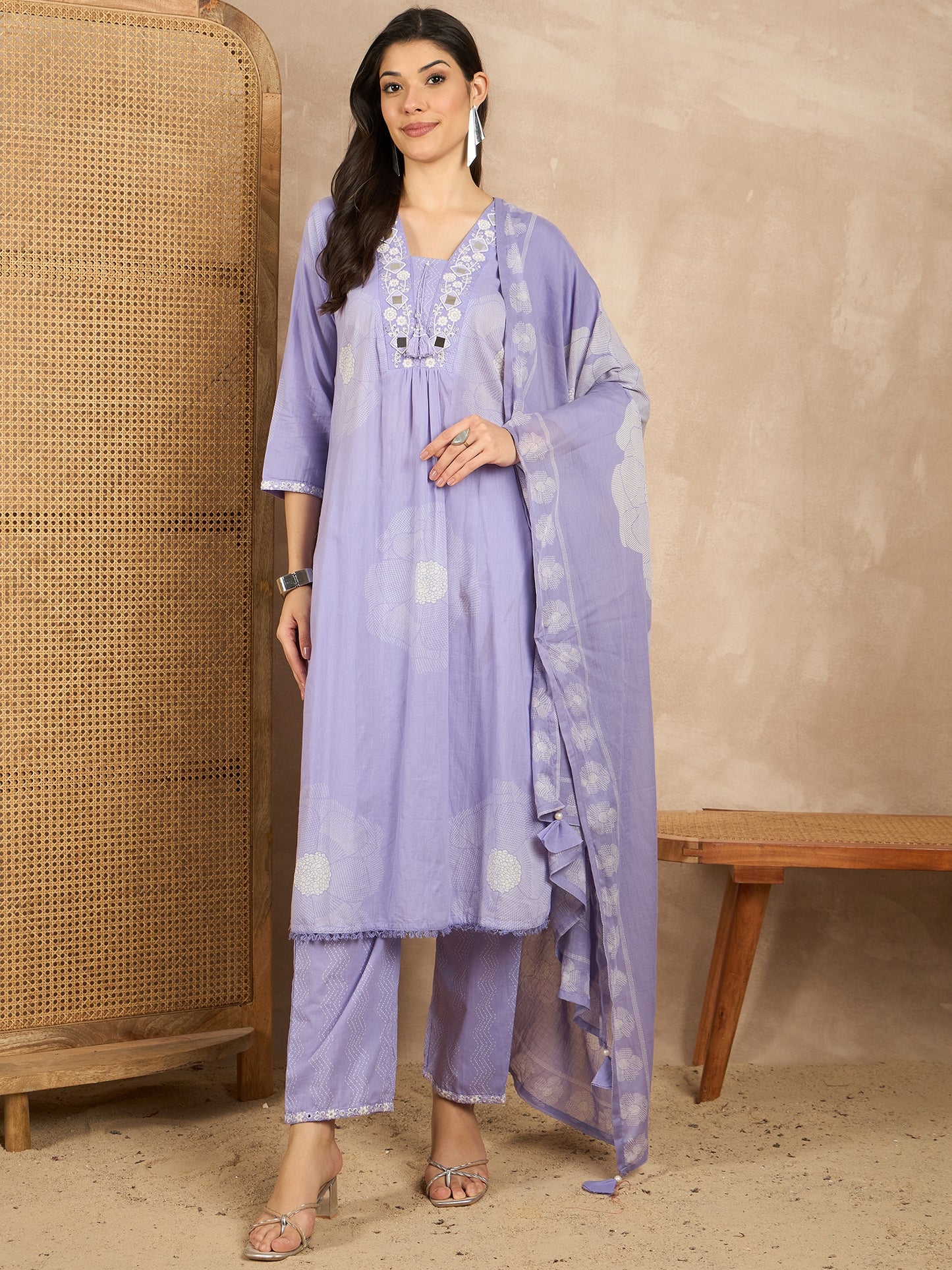 Women Floral Printed Regular Mirror Work Pure Cotton Kurta with Trousers & With Dupatta