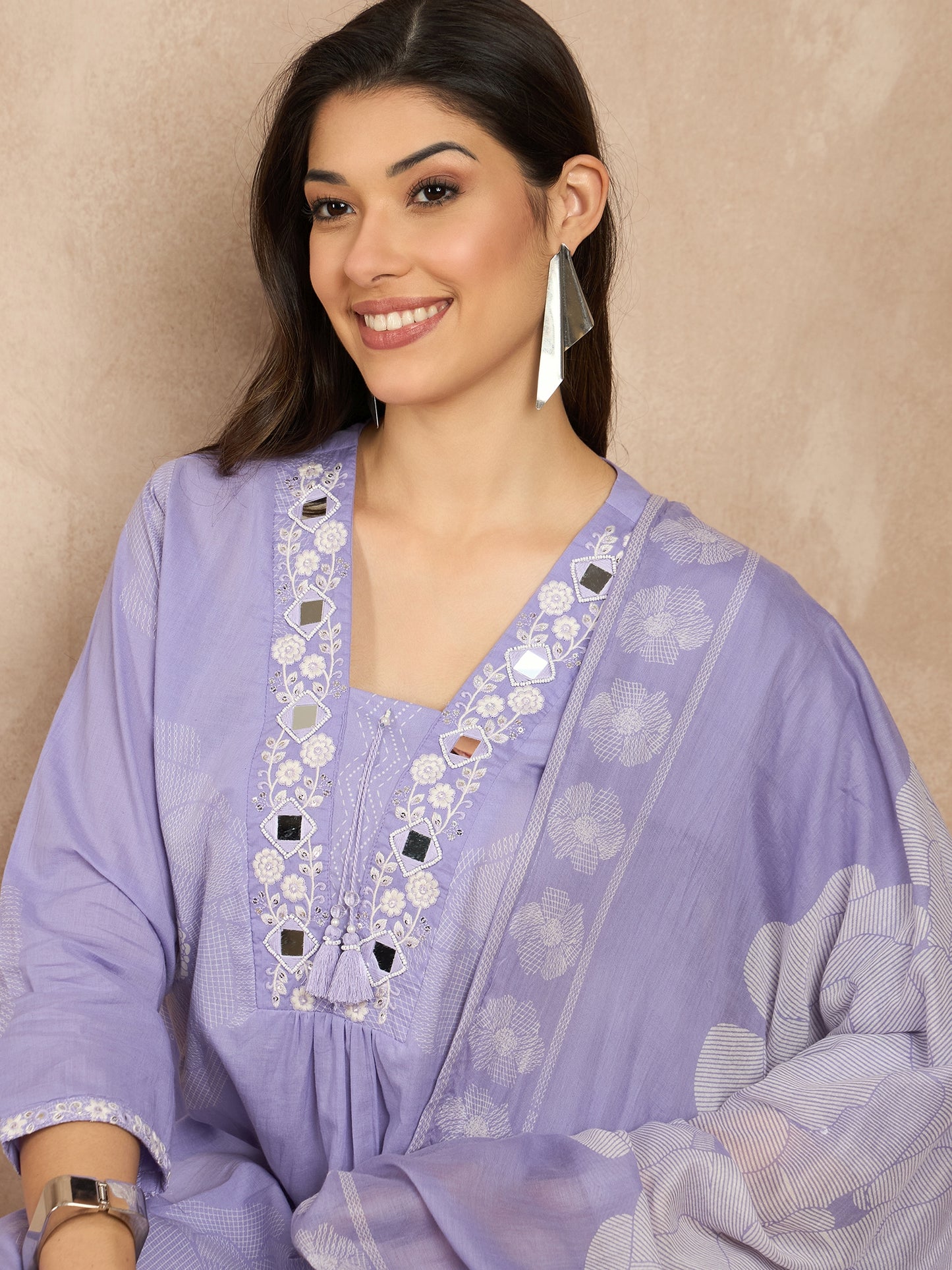 Women Floral Printed Regular Mirror Work Pure Cotton Kurta with Trousers & With Dupatta