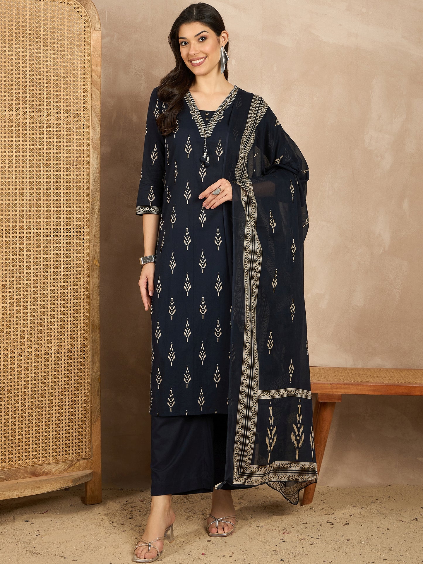 Women Printed Regular Mirror Work Pure Cotton Kurta with Trousers & With Dupatta