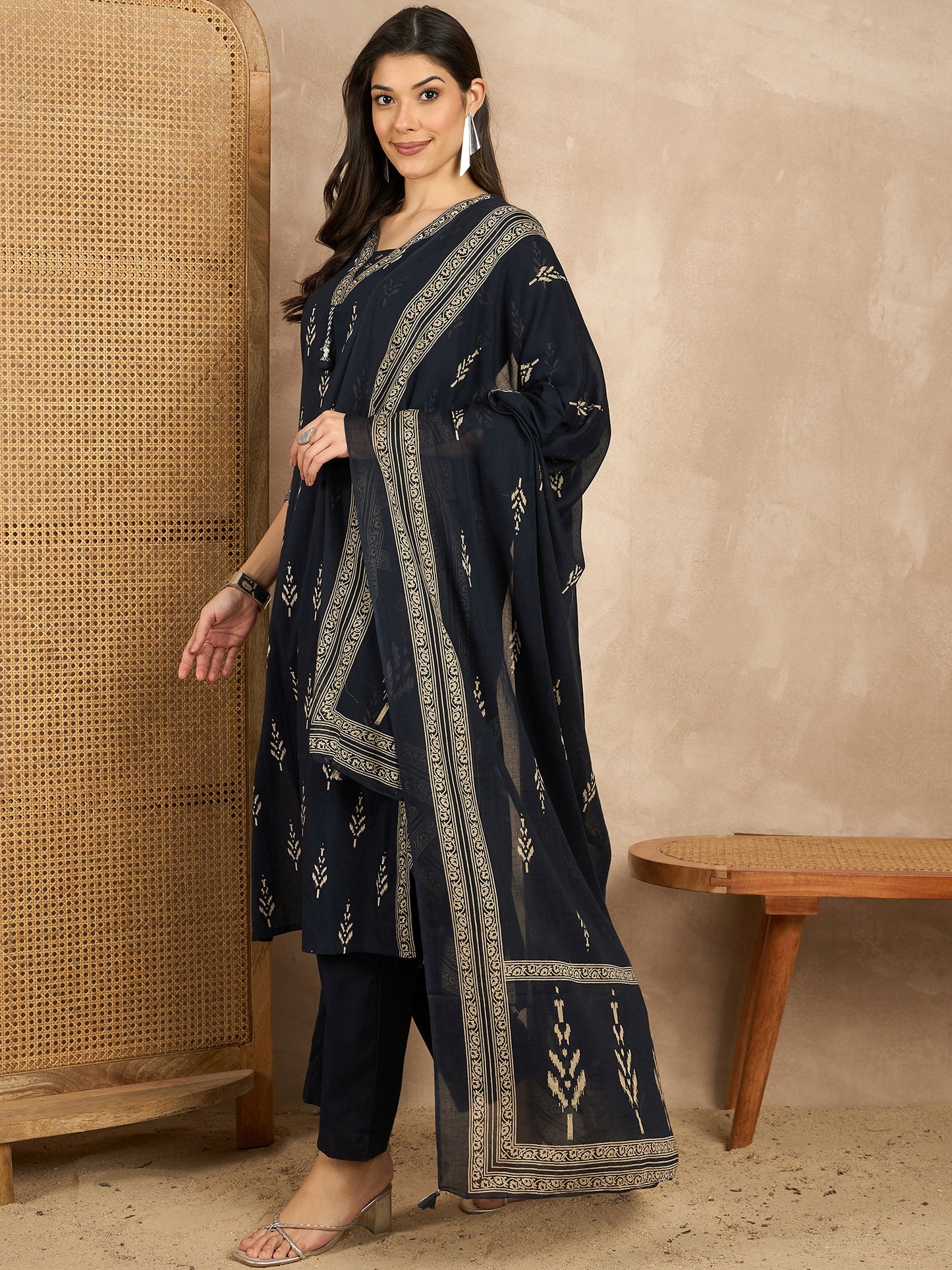 Women Printed Regular Mirror Work Pure Cotton Kurta with Trousers & With Dupatta