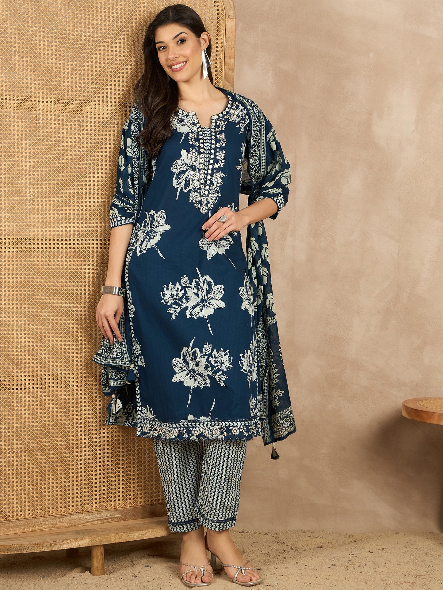 Women Floral Printed Regular Mirror Work Pure Cotton Kurta with Trousers & With Dupatta