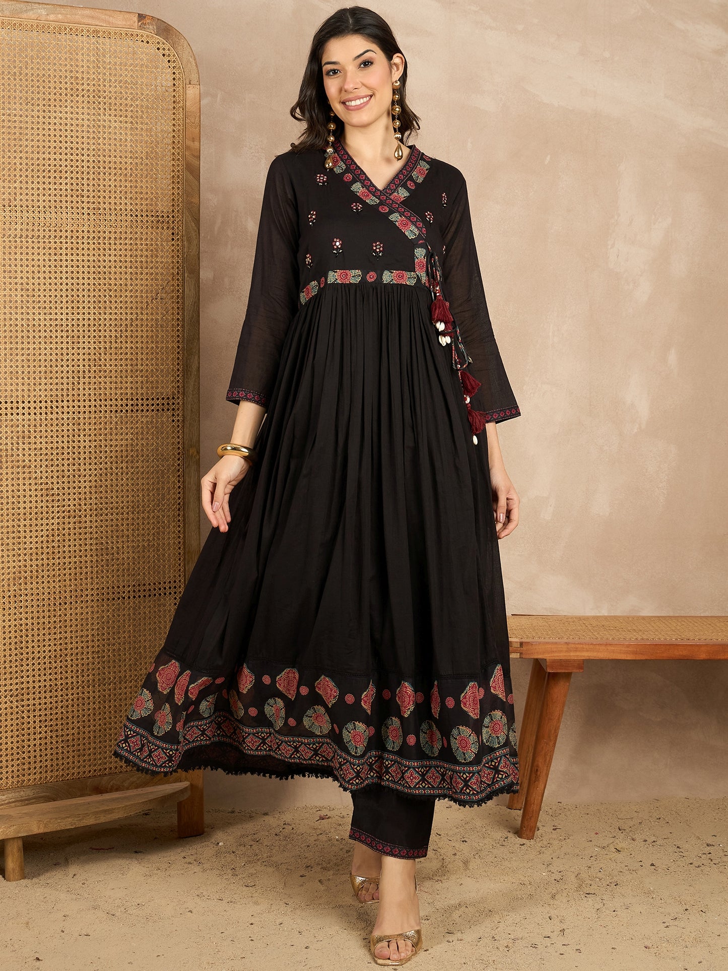 Women Ethnic Motifs Printed Angrakha Thread Work Kurta with Trousers & With Dupatta