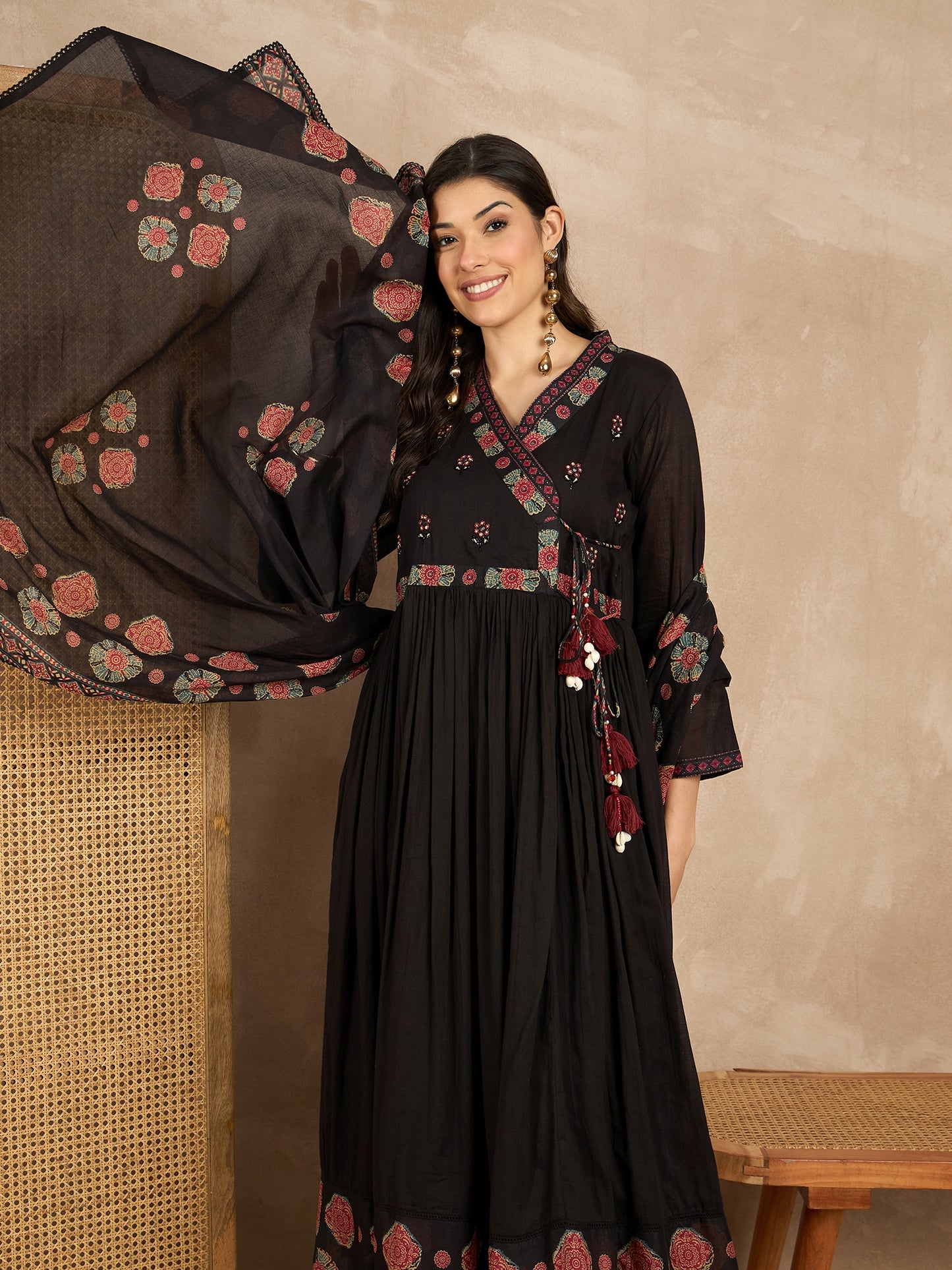 Women Ethnic Motifs Printed Angrakha Thread Work Kurta with Trousers & With Dupatta
