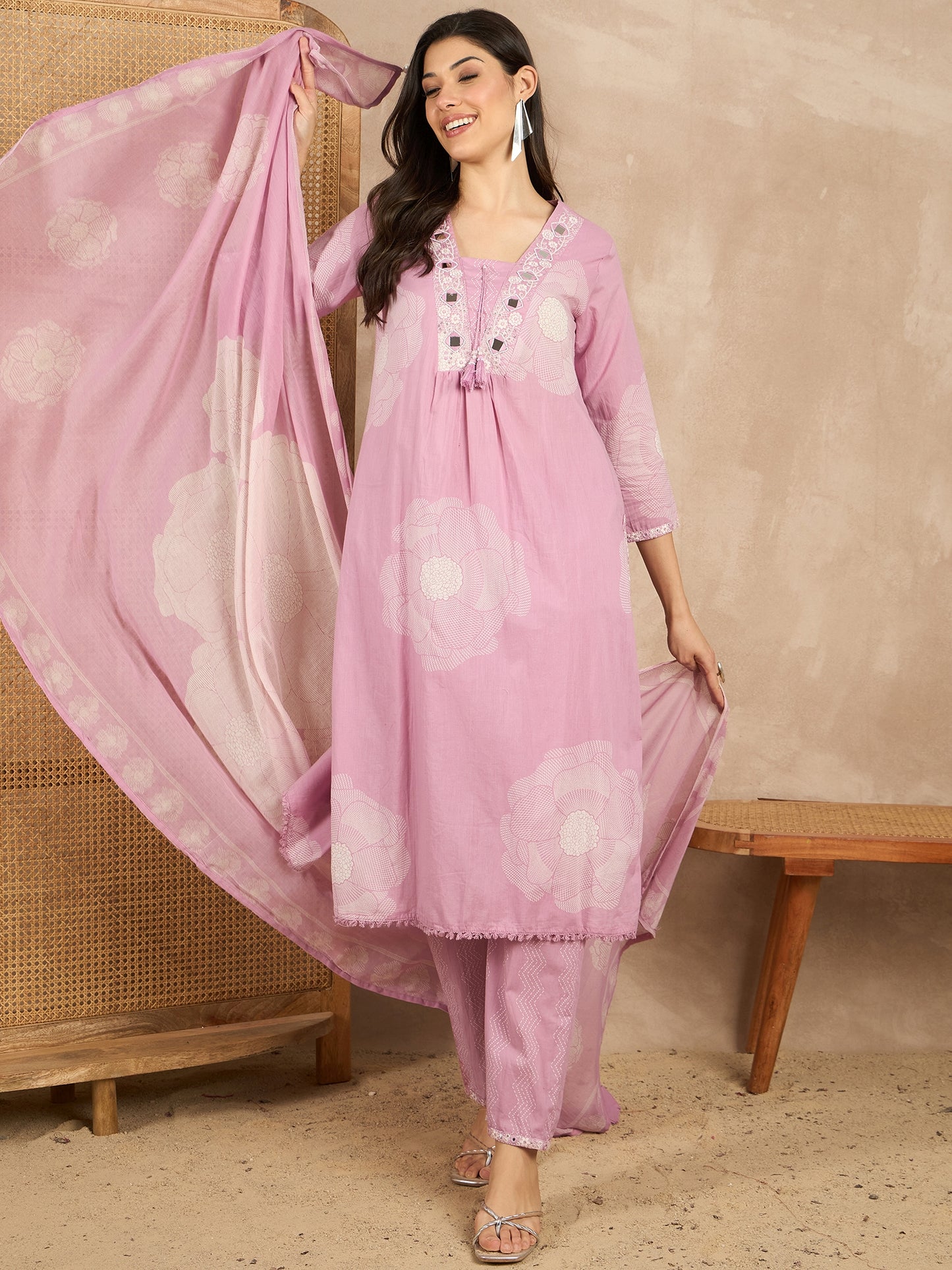 Women Floral Printed Regular Mirror Work Pure Cotton Kurta with Trousers & With Dupatta