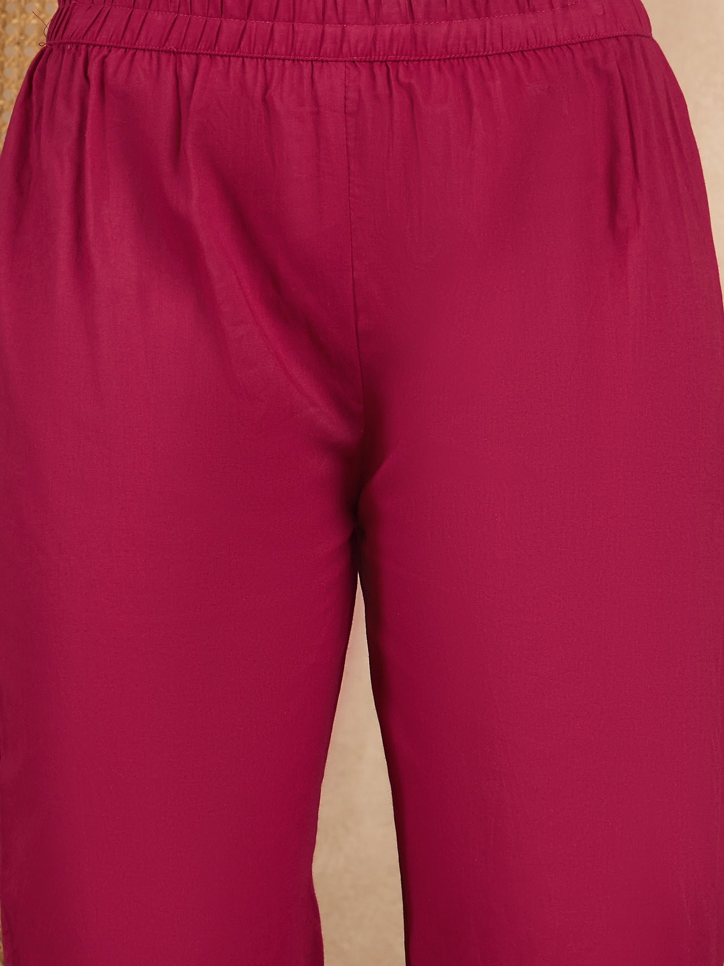 Women Floral Embroidered Regular Thread Work Kurta with Trousers & With Dupatta