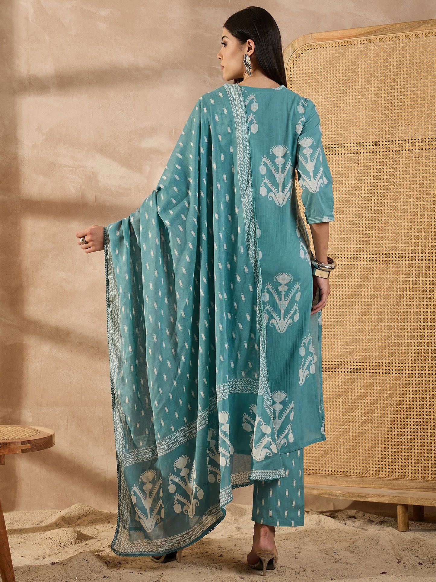 Women Floral Printed Cotton Kurta with Trousers & Dupatta
