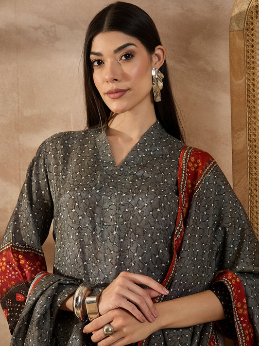 Women Paisley Printed Silk Kurta with Trousers & Dupatta