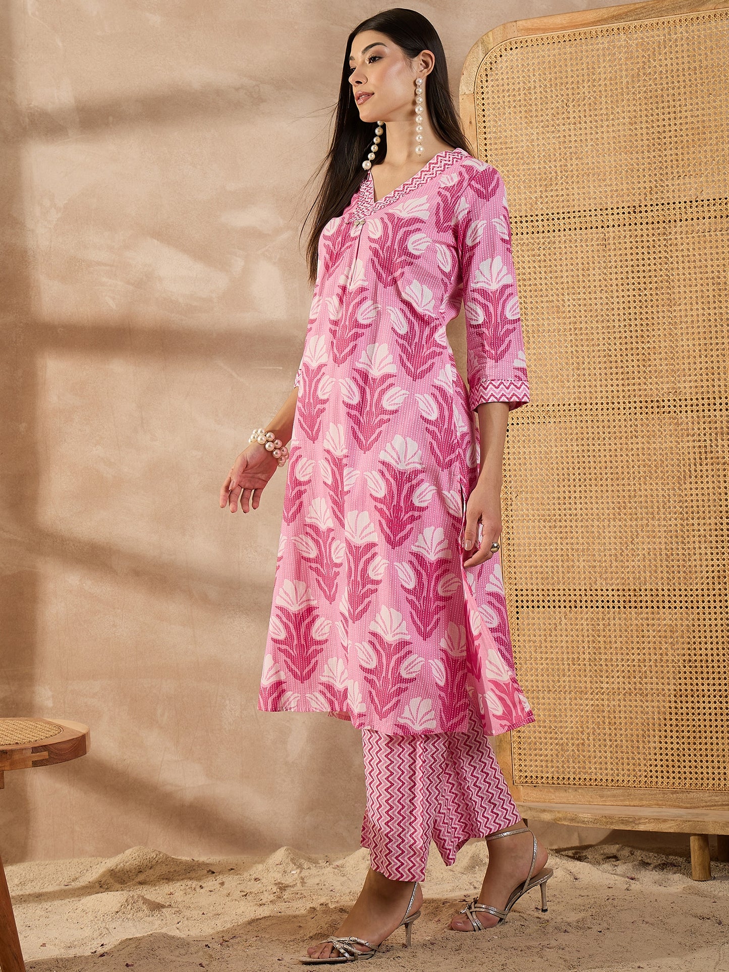 Women Floral Printed Cotton A-Line Kurta with Palazzo