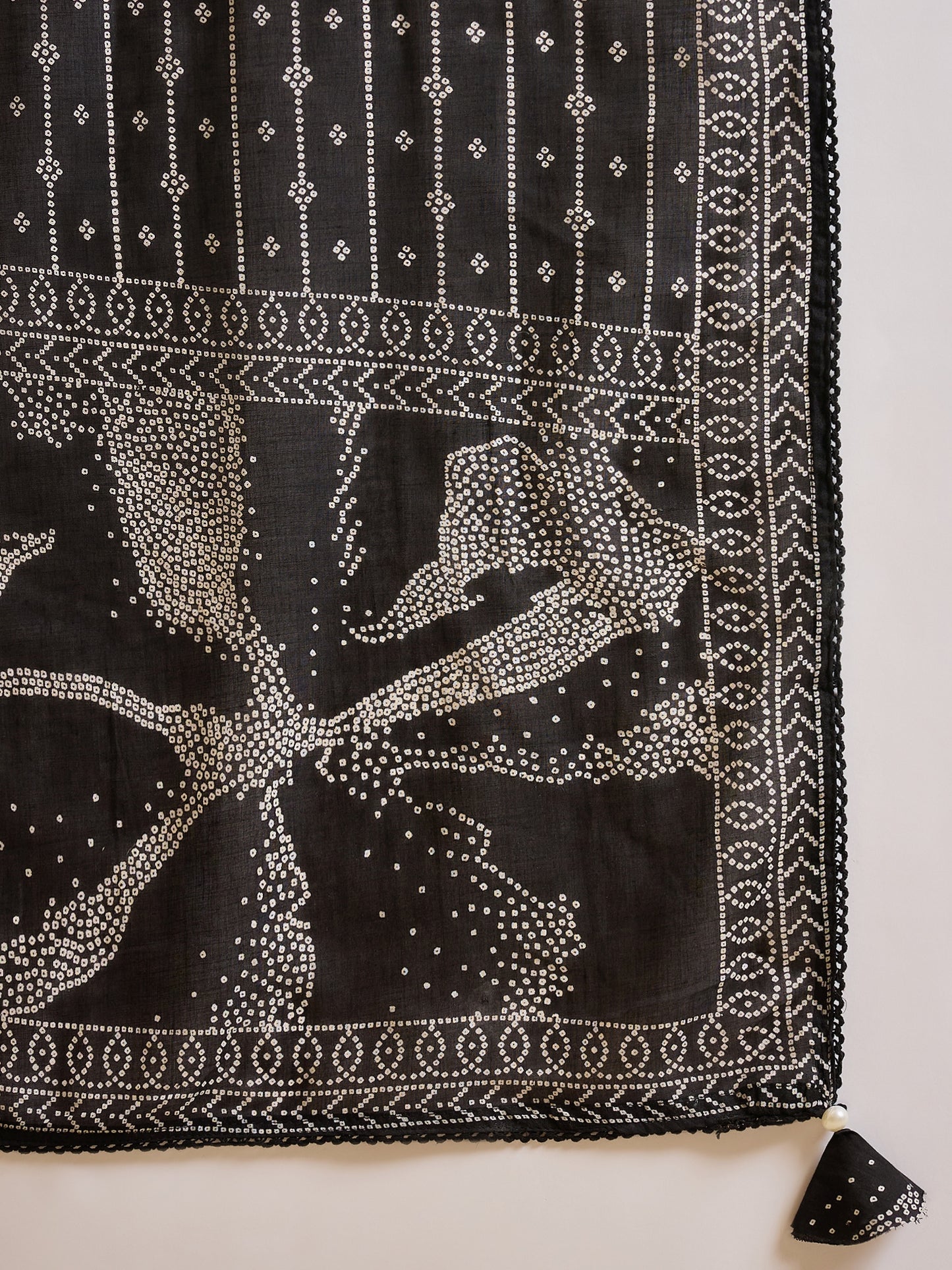 Bandhani Printed V-Neck Beads and Stones Pure Cotton Kurta With Trousers & Dupatta