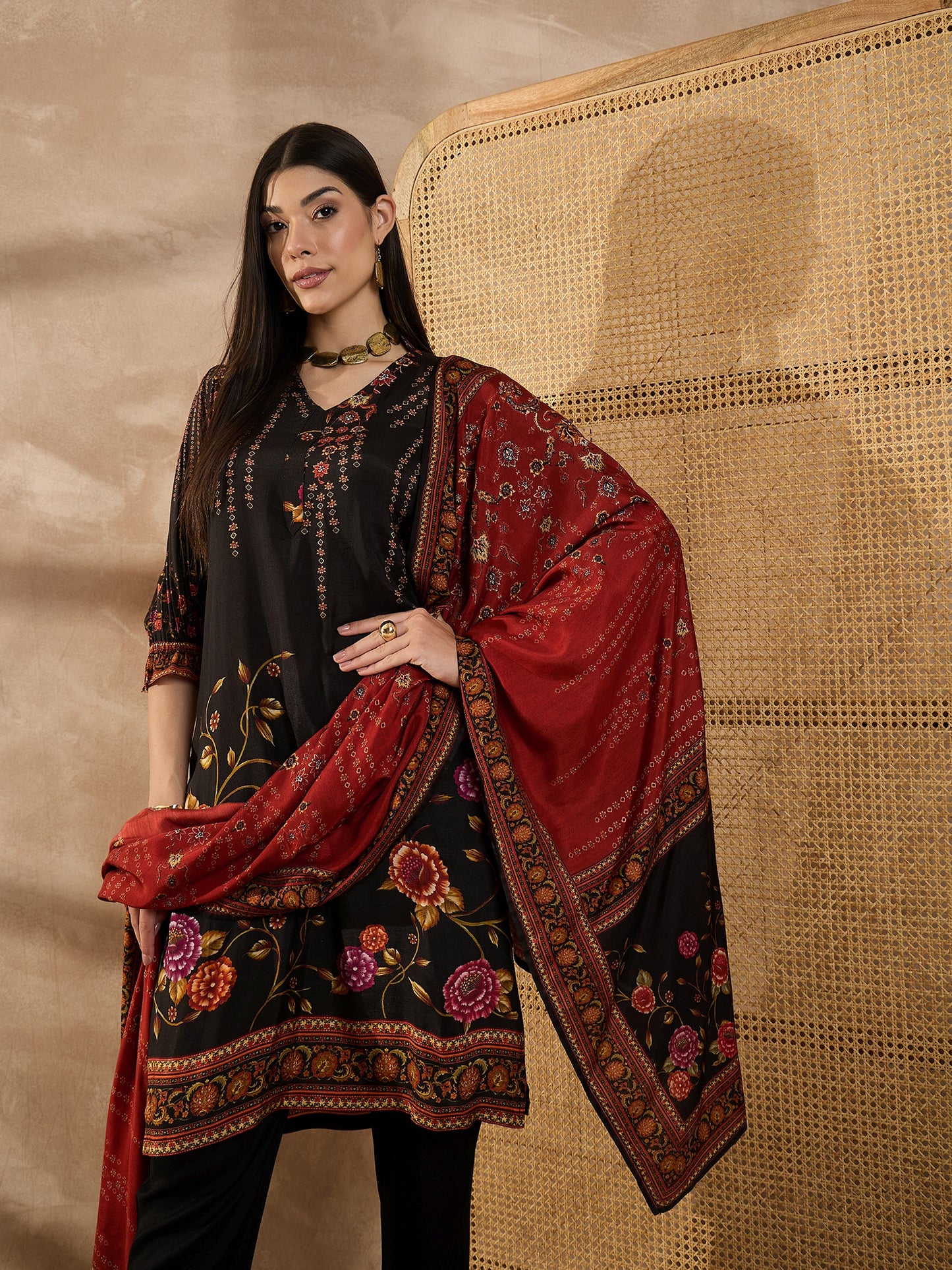Women Ethnic Motifs Printed Silk Kurta with Trousers & Dupatta