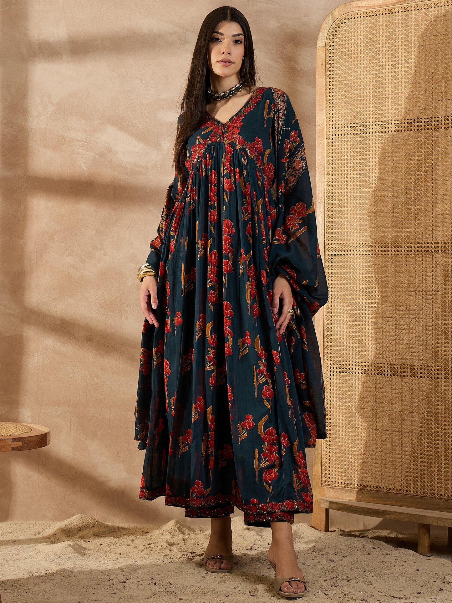 Women Anarkali Embroidered Kurta Set