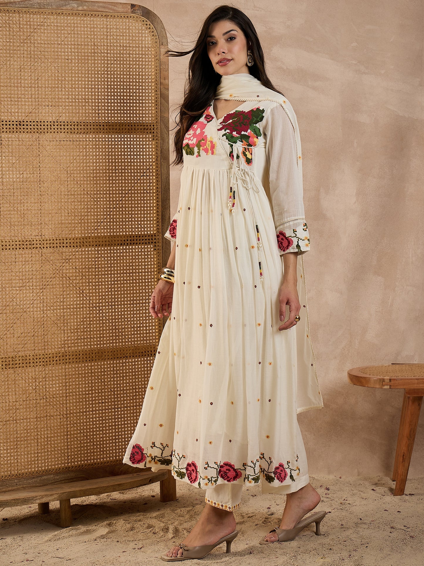 Women Ethnic Motifs Embroidered Thread Work Anarkali Kurta with Trousers & Dupatta