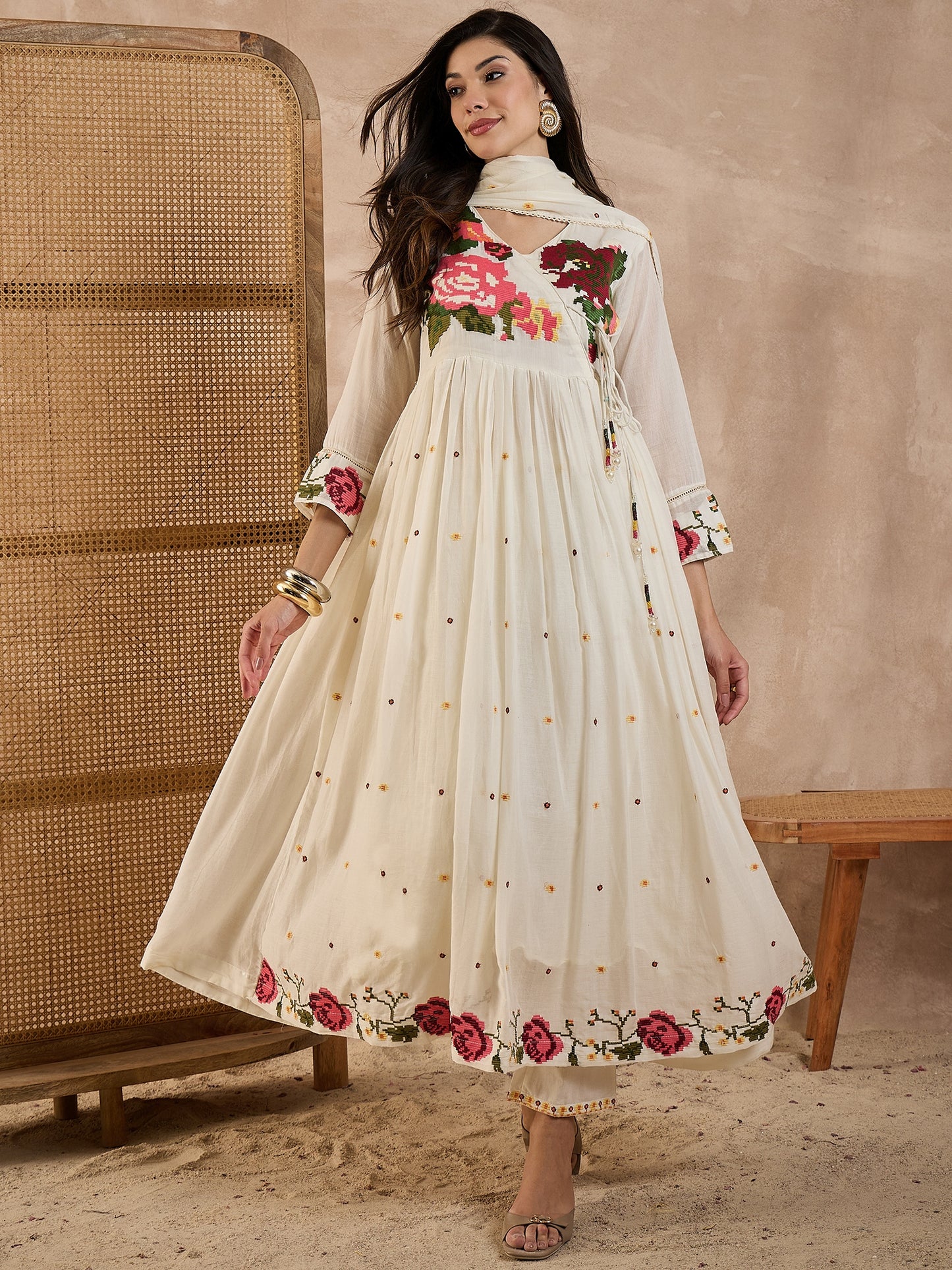 Women Ethnic Motifs Embroidered Thread Work Anarkali Kurta with Trousers & Dupatta