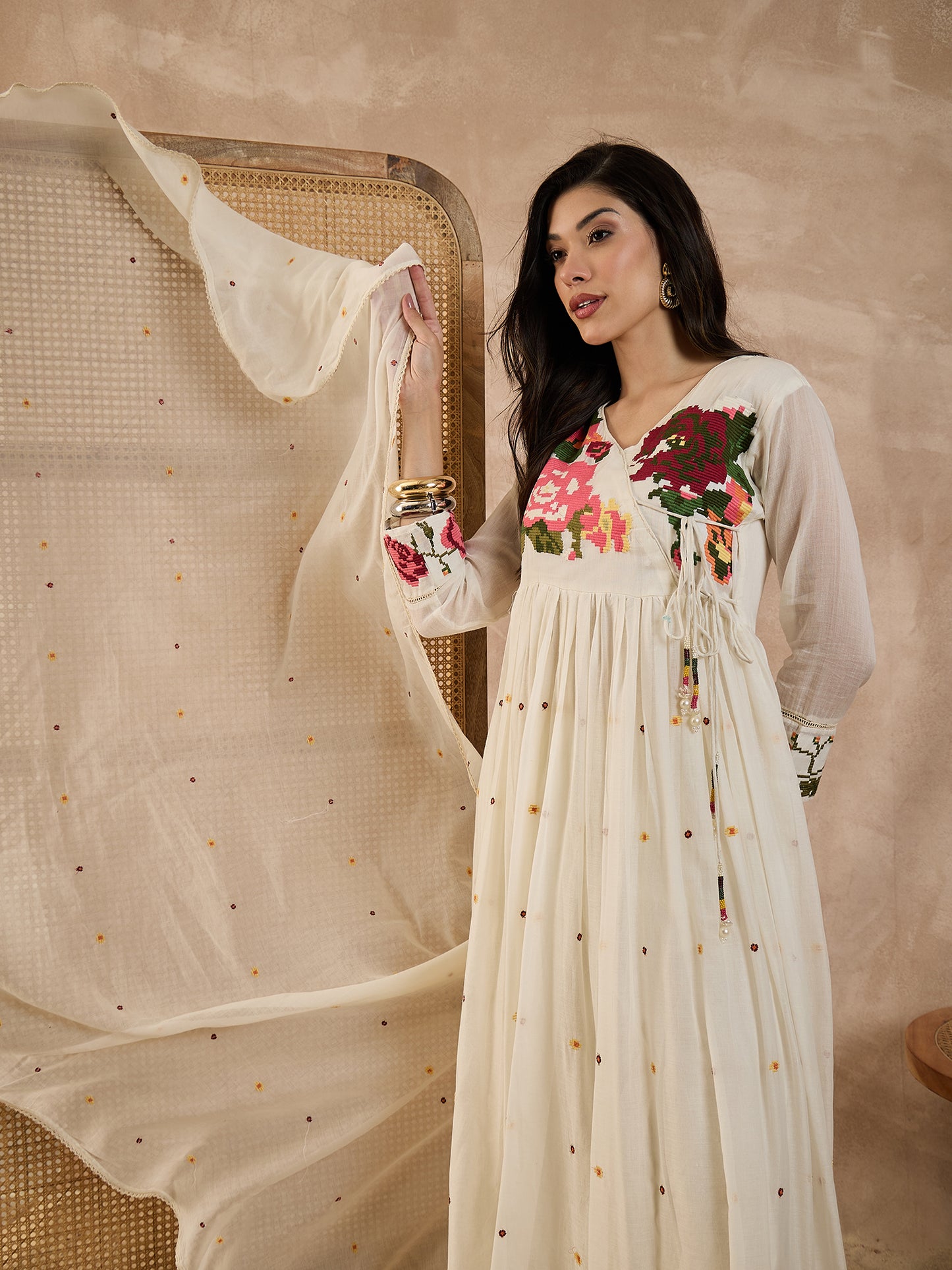 Women Ethnic Motifs Embroidered Thread Work Anarkali Kurta with Trousers & Dupatta
