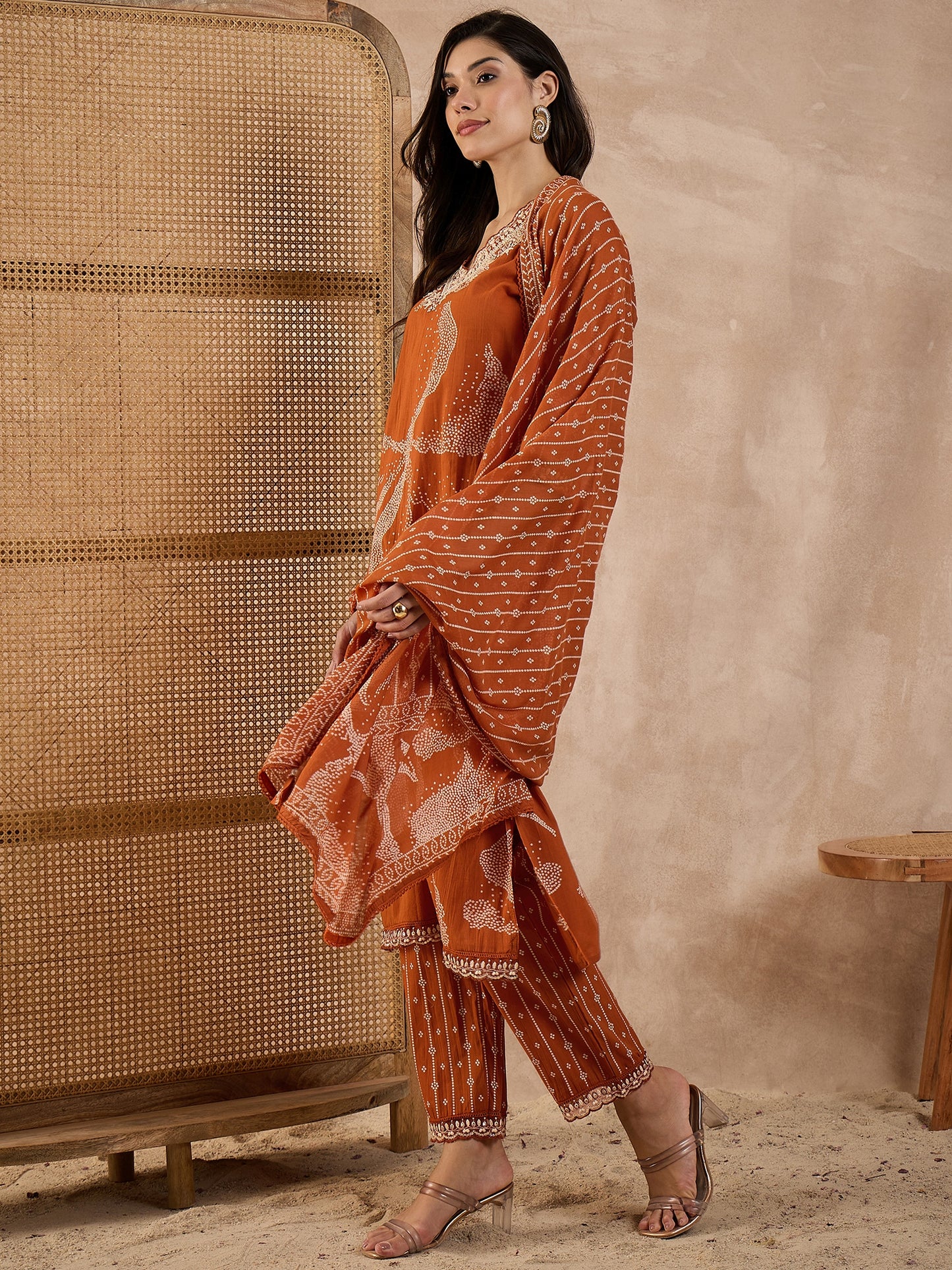 Women Ethnic Motifs Printed Cotton Kurta with Trousers & Dupatta