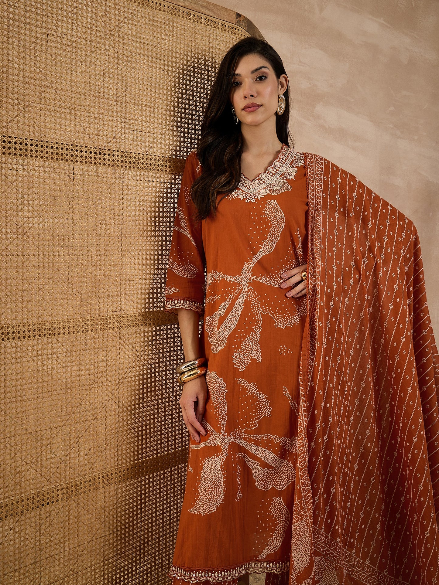 Women Ethnic Motifs Printed Cotton Kurta with Trousers & Dupatta