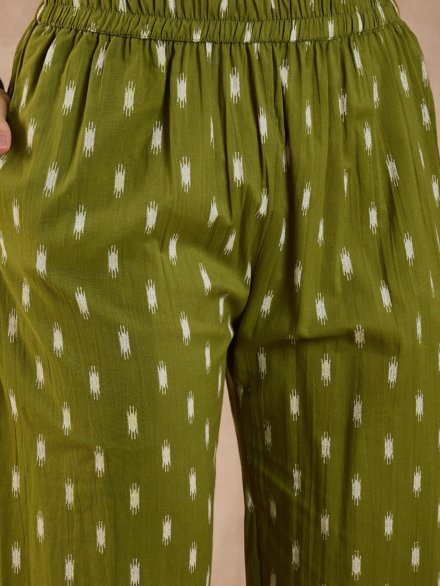 Floral Printed Regular Mirror Work Pure Cotton Kurta With Trousers & Dupatta
