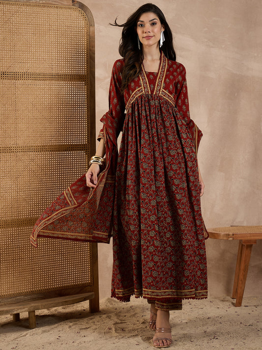 Women Floral Printed Pleated Beads & Stones Pure Cotton Kurta with Trouser & Dupatta