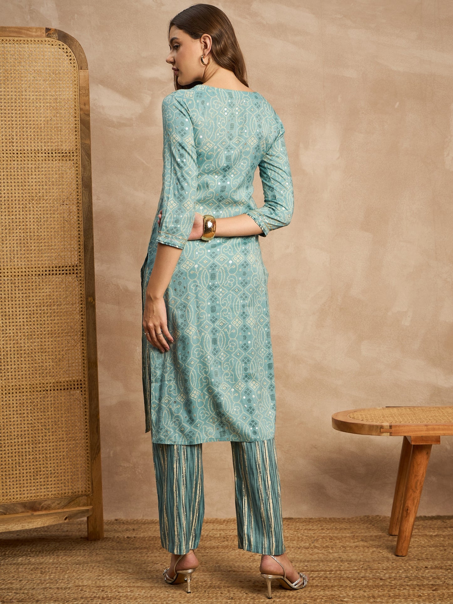 Women Bandhani Printed Regular Thread Work Kurta with Trousers