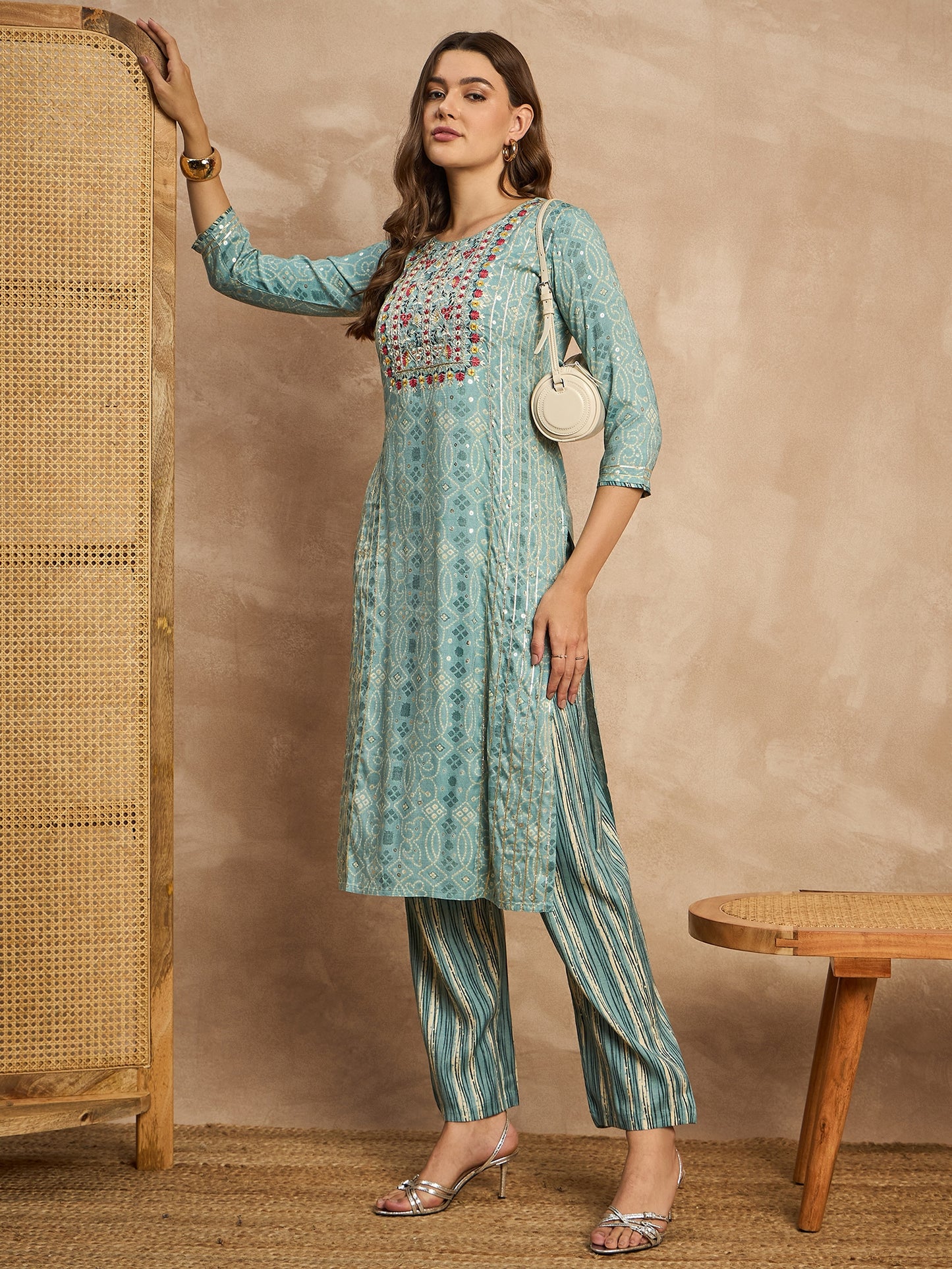 Women Bandhani Printed Regular Thread Work Kurta with Trousers