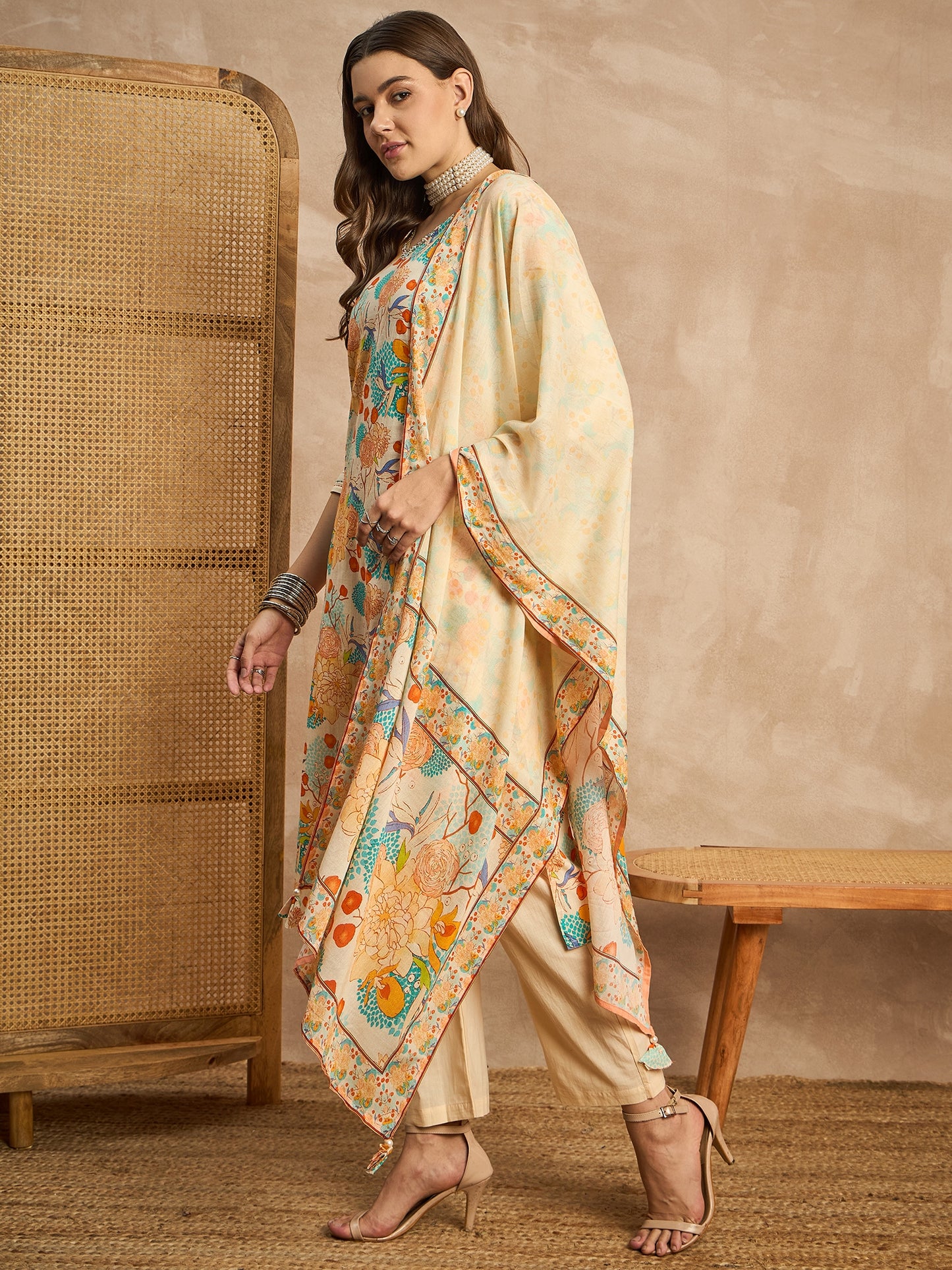 Women Floral Printed Beads and Stones Pure Cotton Kurta with Trousers & Dupatta