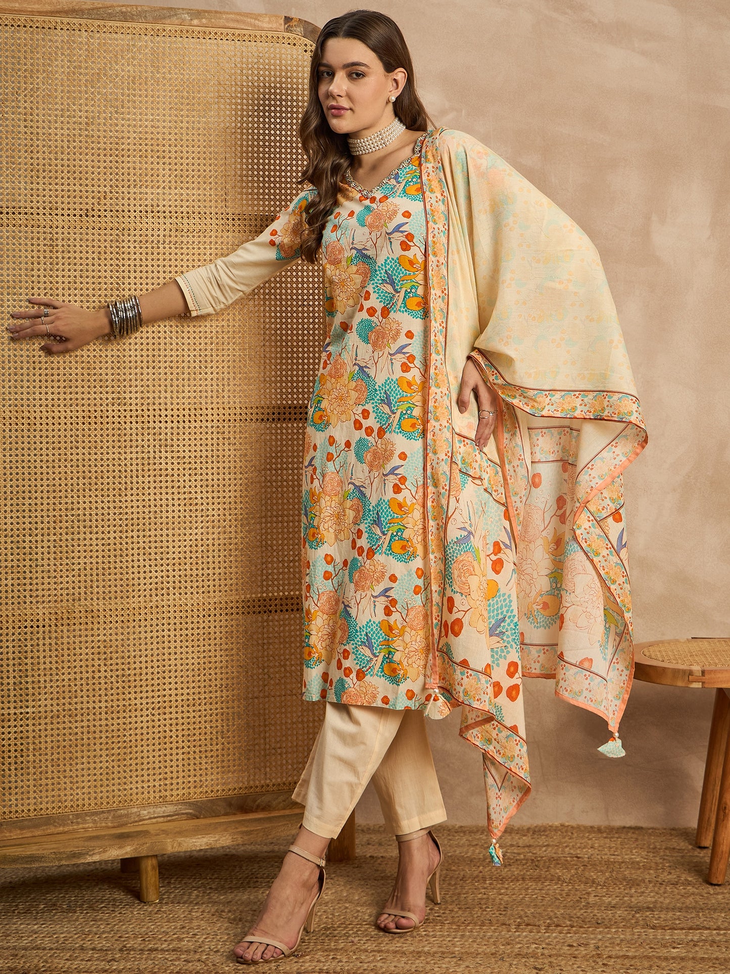 Women Floral Printed Beads and Stones Pure Cotton Kurta with Trousers & Dupatta