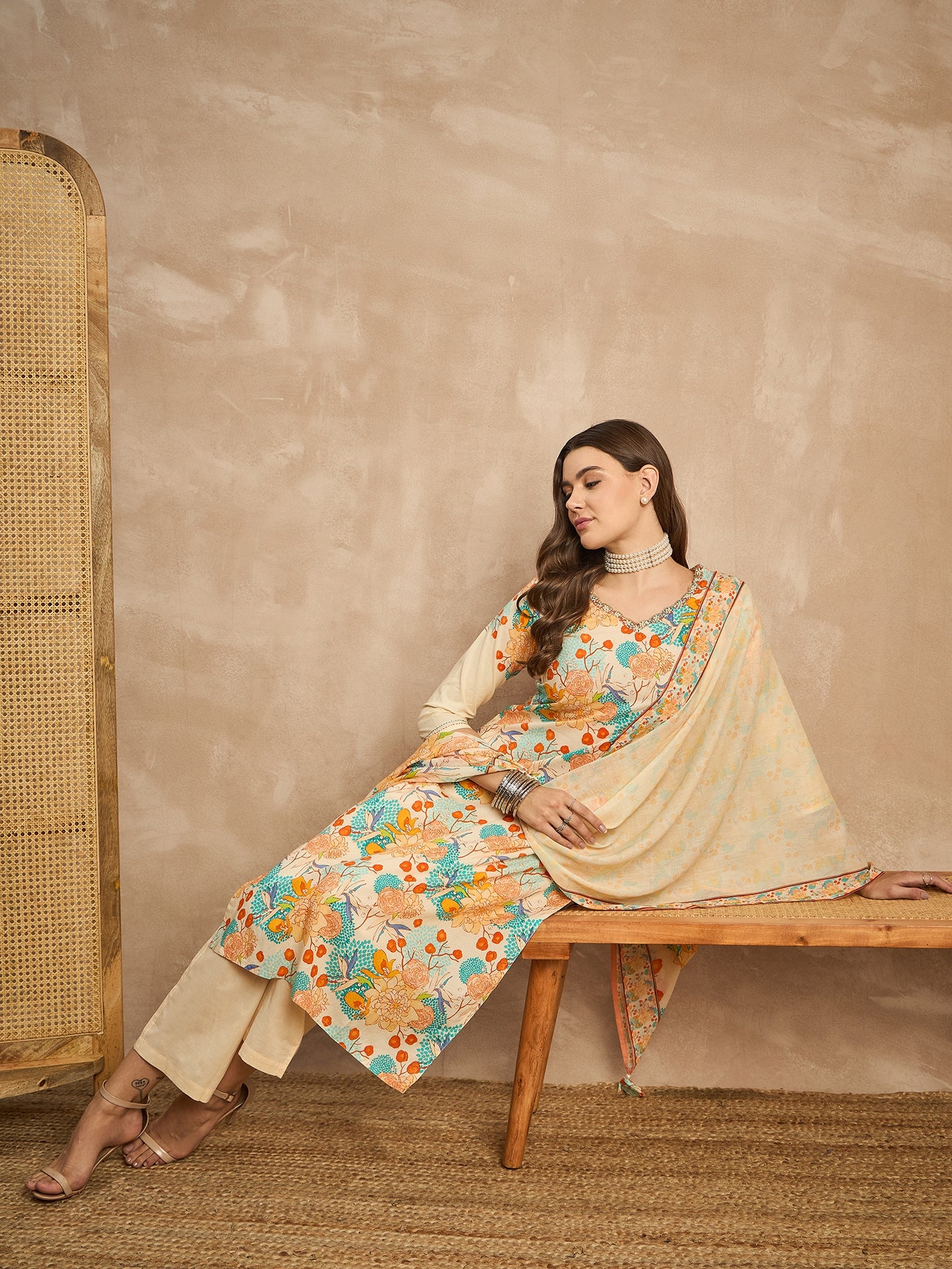Women Floral Printed Beads and Stones Pure Cotton Kurta with Trousers & Dupatta