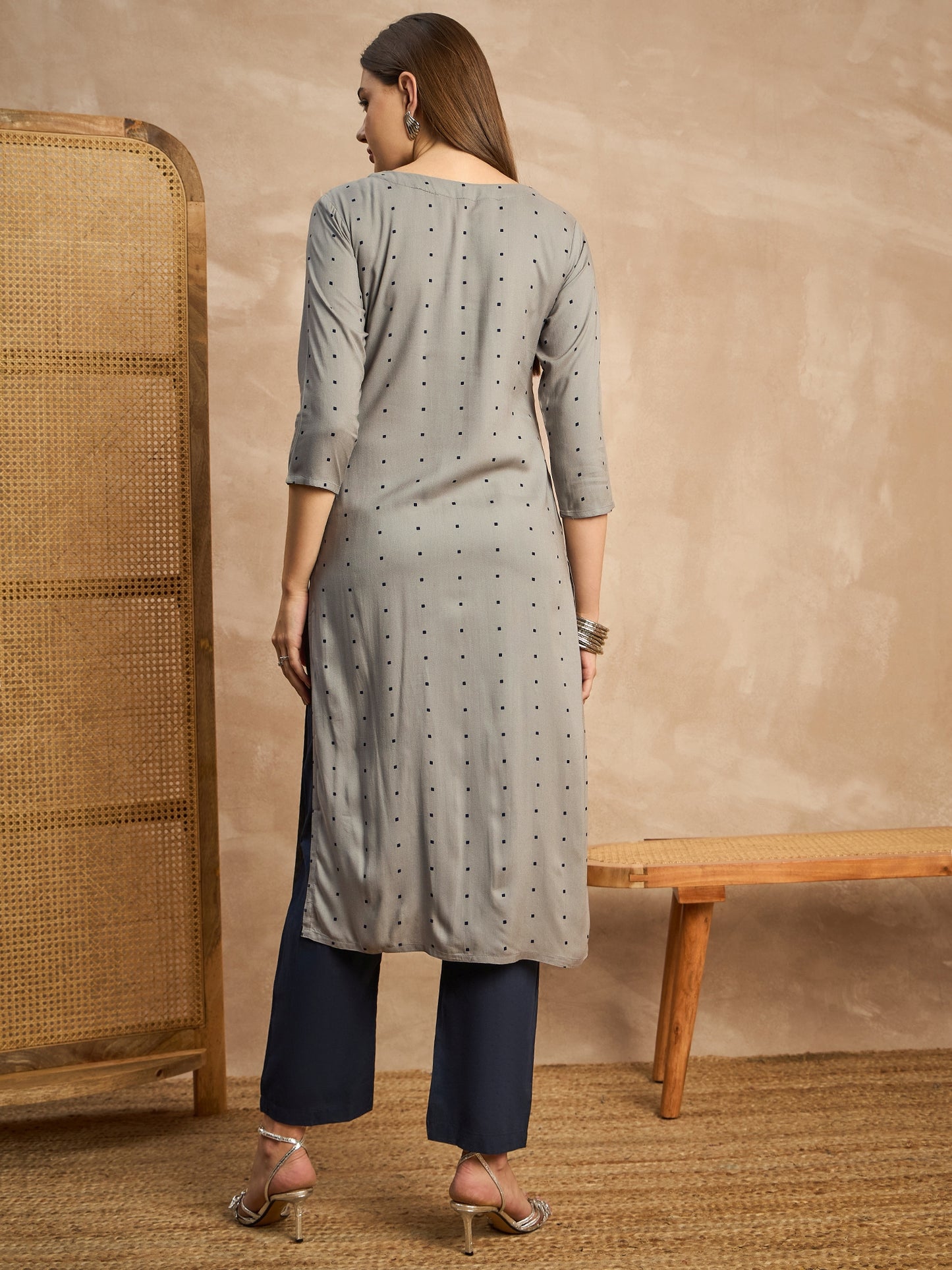 Geometric Printed Beads and Stones Straight Kurta