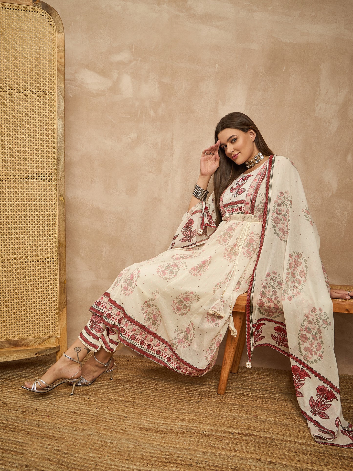 Women Ethnic Motifs Printed Regular Sequinned Kurta with Trousers & With Dupatta