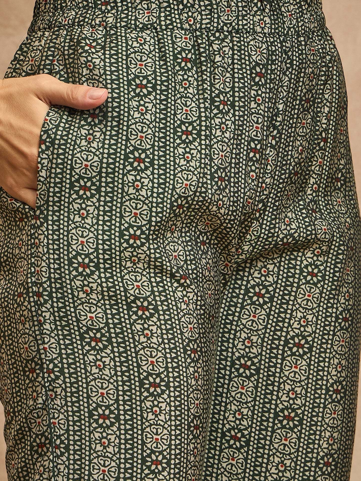 Women Ethnic Motifs Printed Pleated Thread Work Raw Silk Kurta with Trousers & With Dupatta