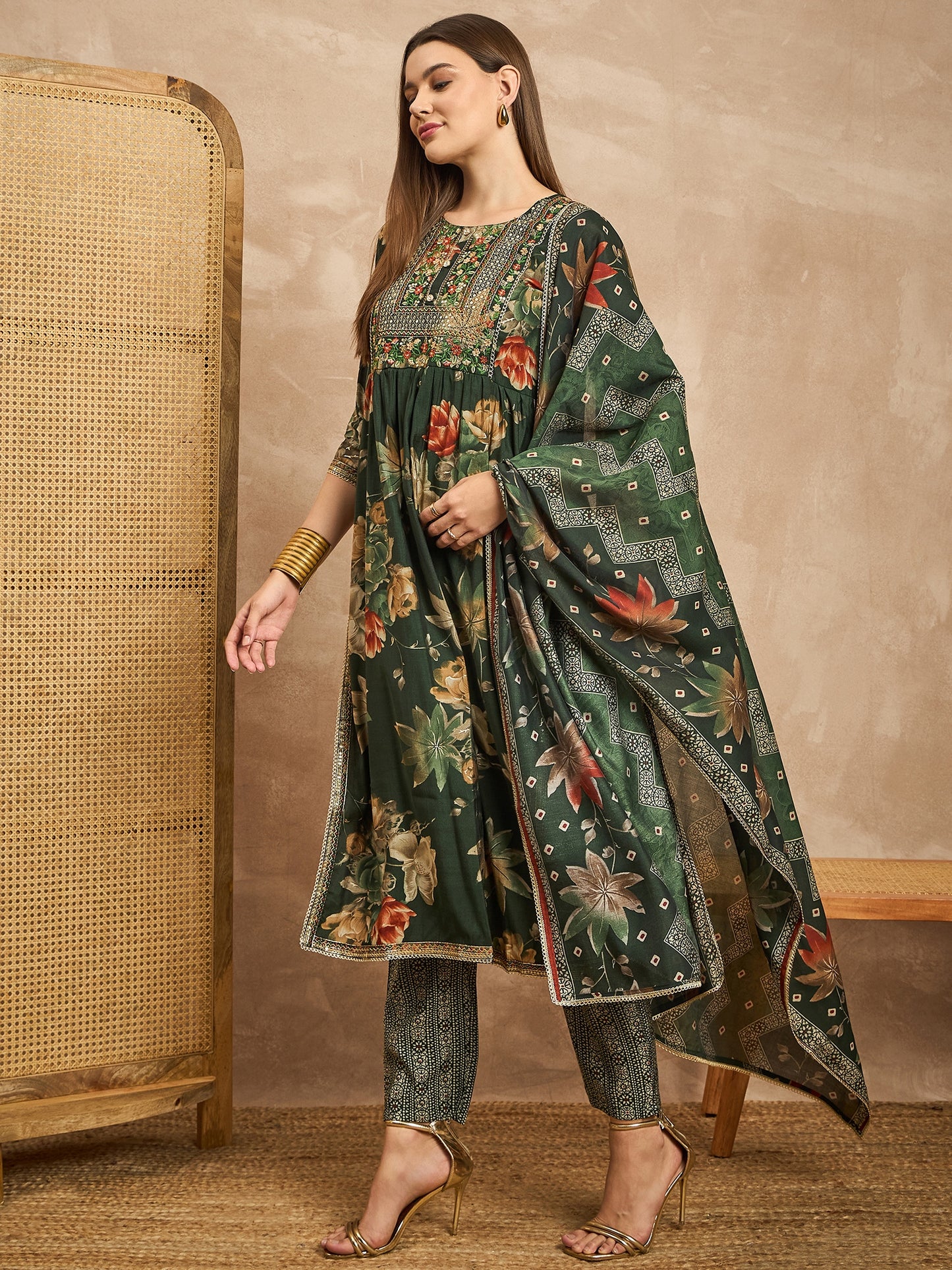 Women Ethnic Motifs Printed Pleated Thread Work Raw Silk Kurta with Trousers & With Dupatta