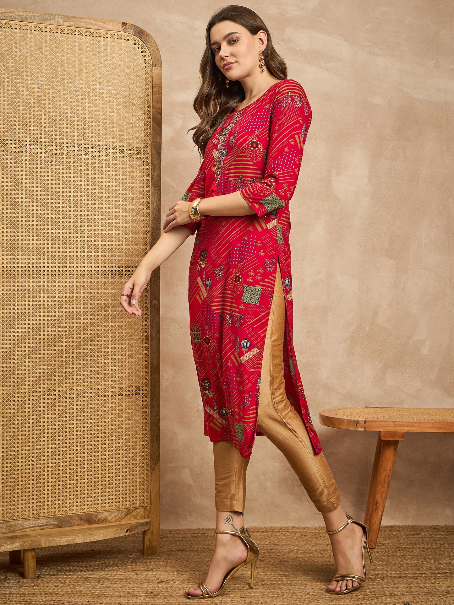 Geometric Printed Beads and Stones Straight Kurta