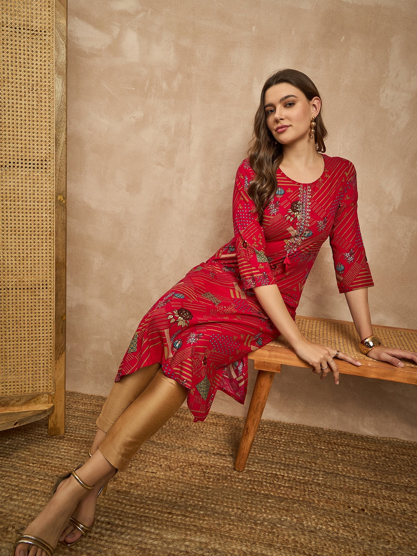 Geometric Printed Beads and Stones Straight Kurta