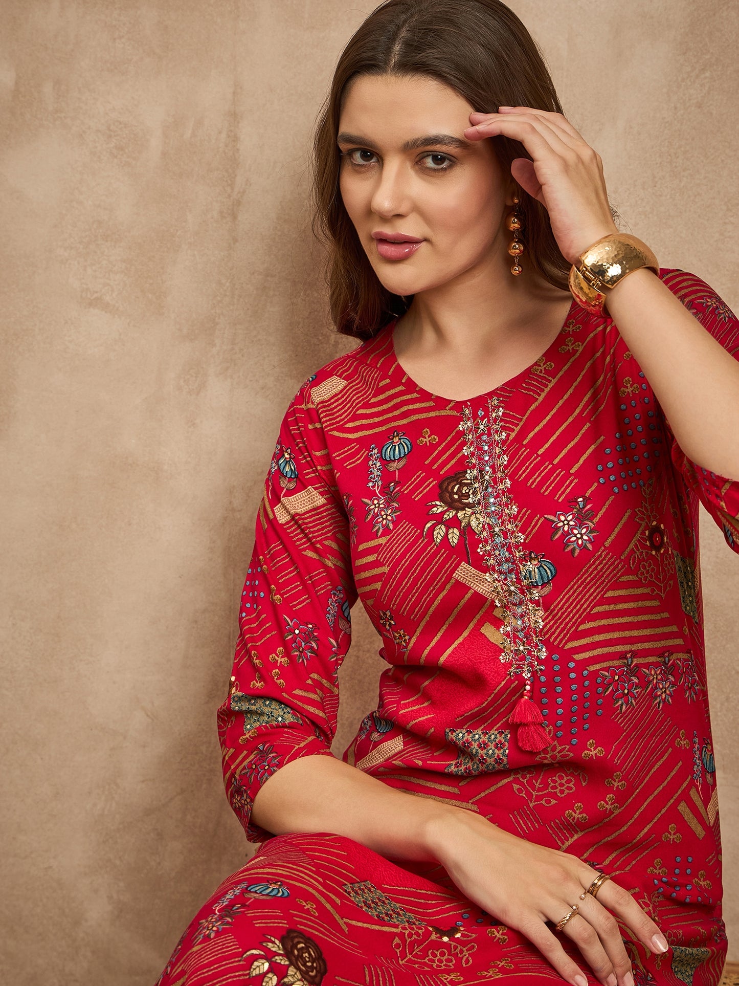 Geometric Printed Beads and Stones Straight Kurta