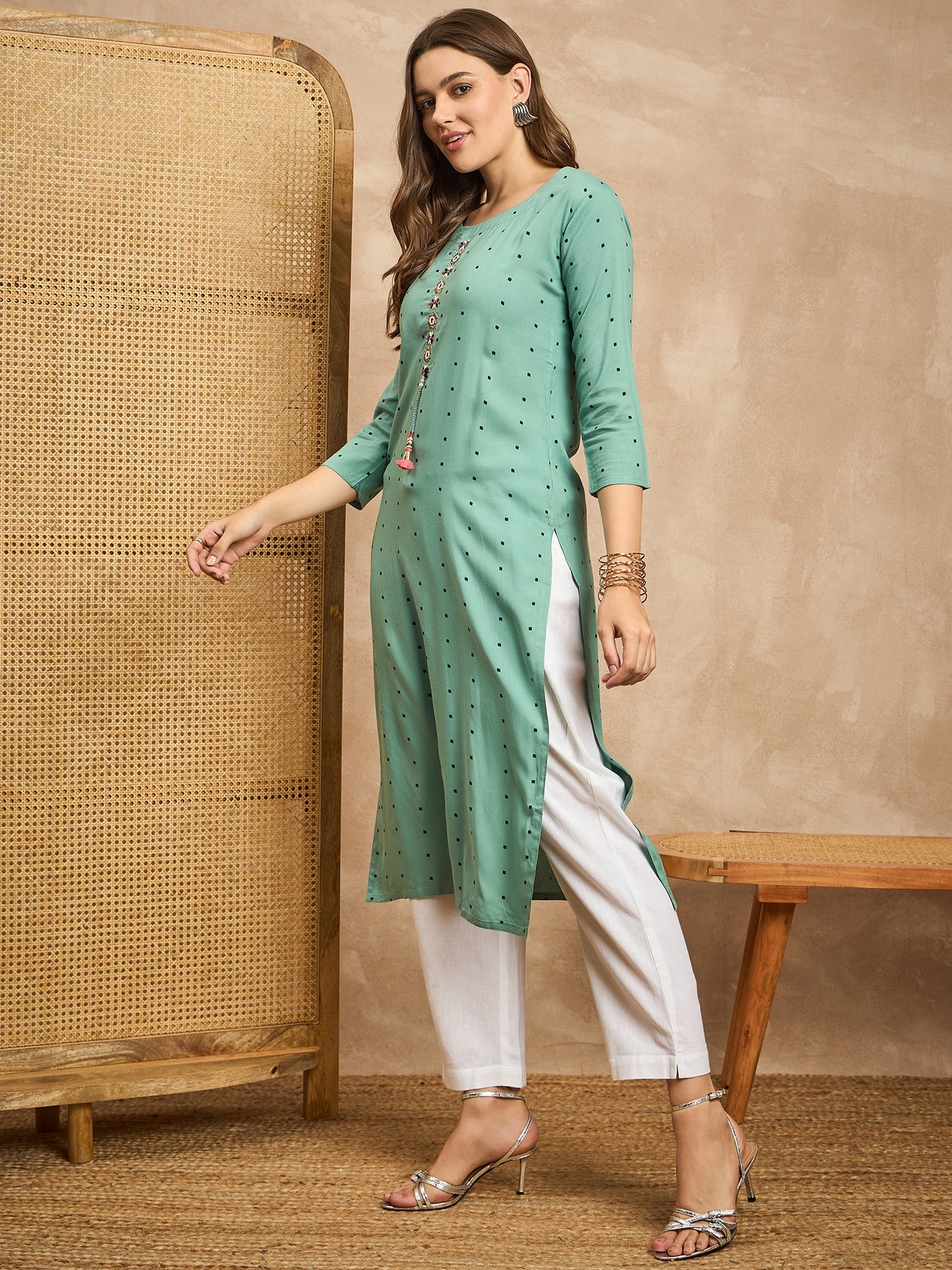 Polka Dots Printed Beads and Stones Straight Kurta